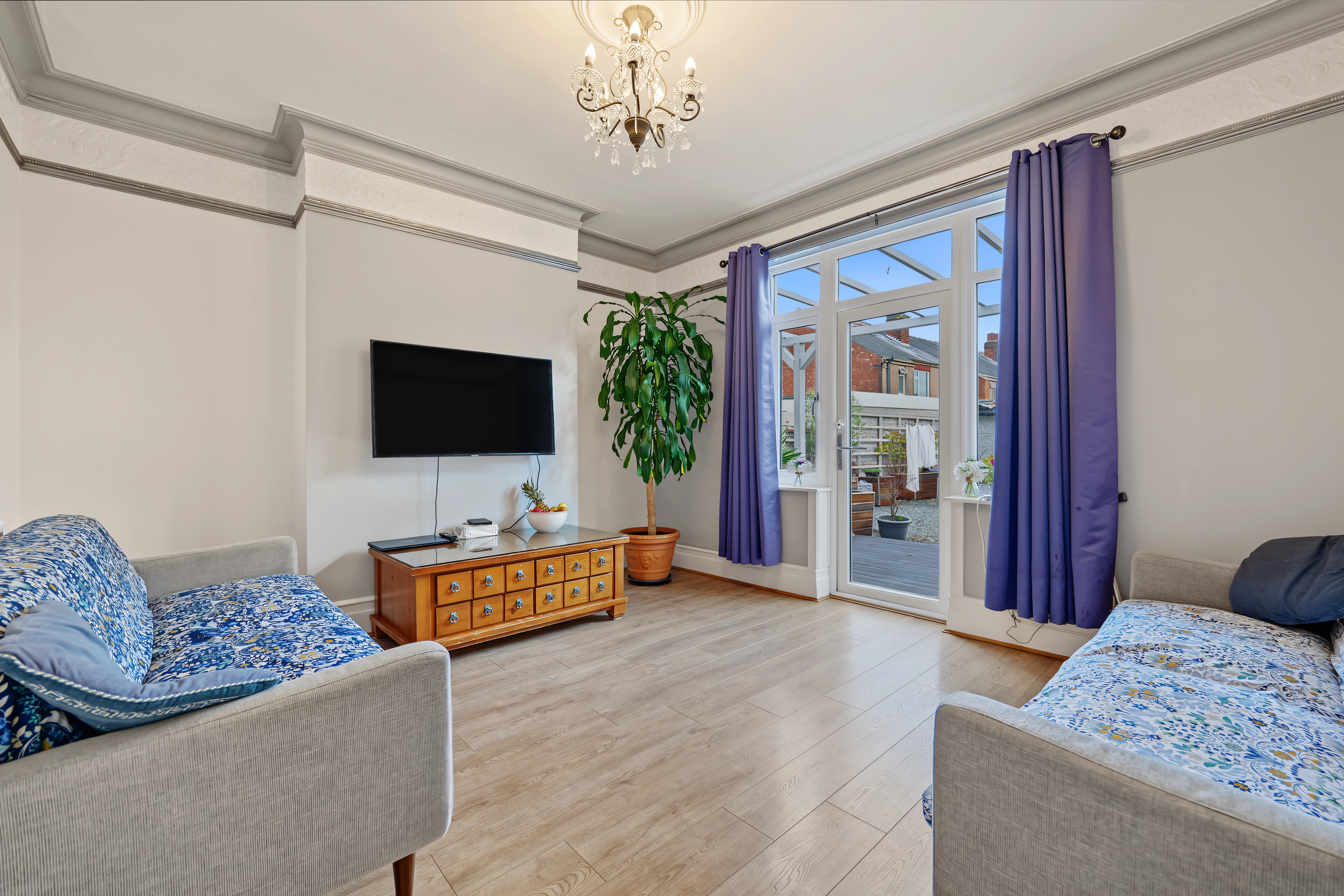 4 bedroom semi detached house for sale, Binley Road, Coventry, CV3