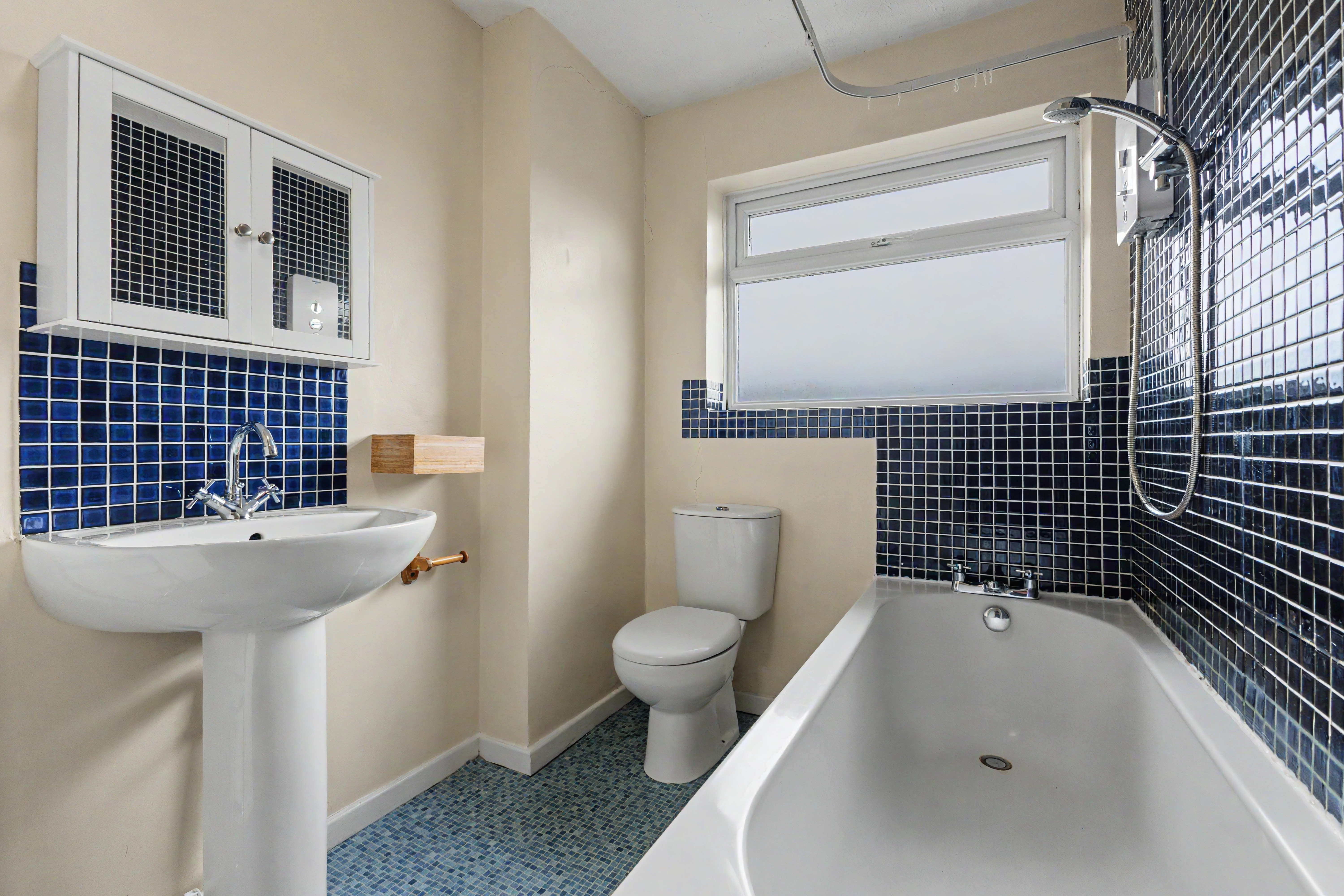 2 bedroom flat for sale, Lea Court Sandfield Road, Stratford-Upon-Avon, CV37
