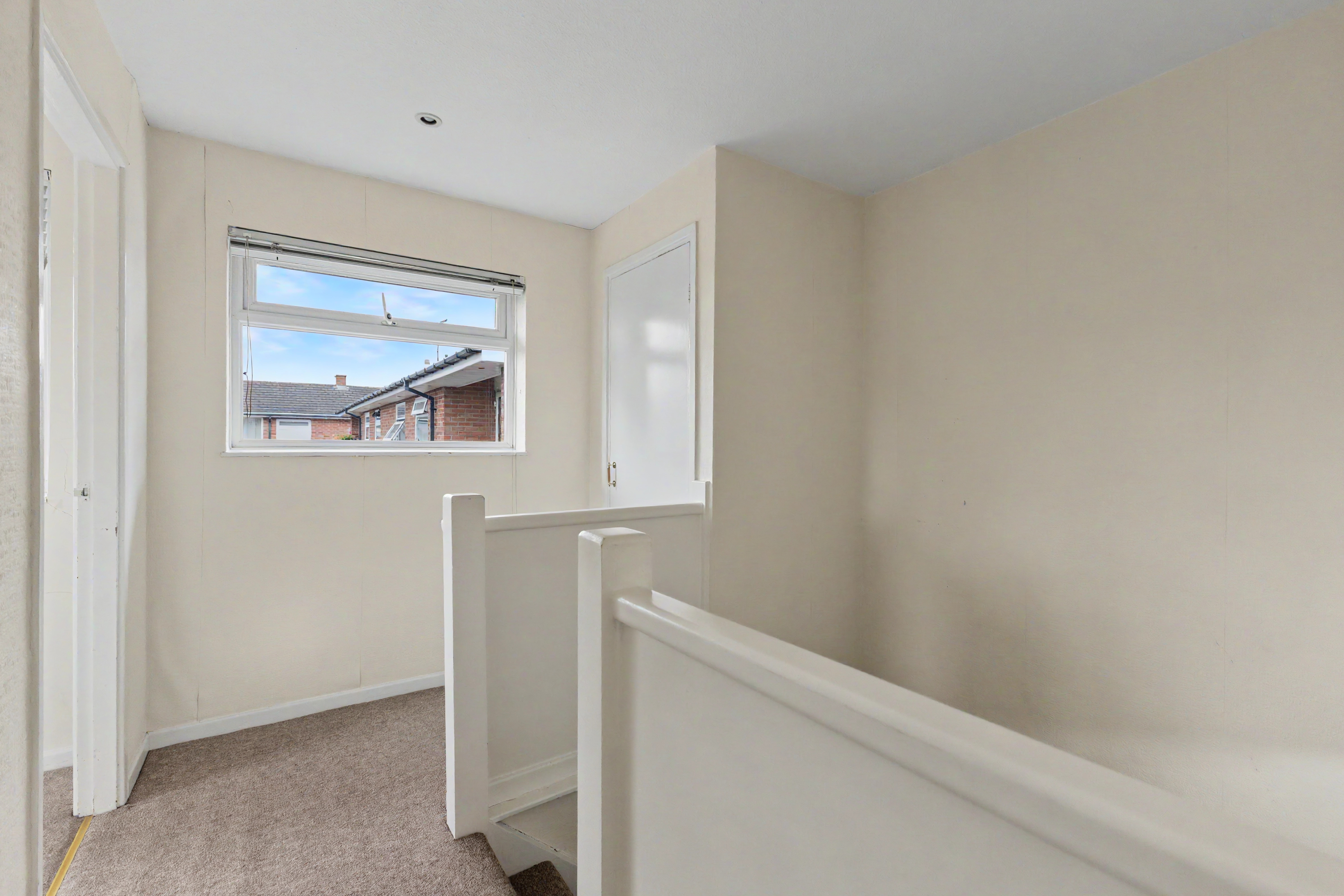 2 bedroom flat for sale, Lea Court Sandfield Road, Stratford-Upon-Avon, CV37