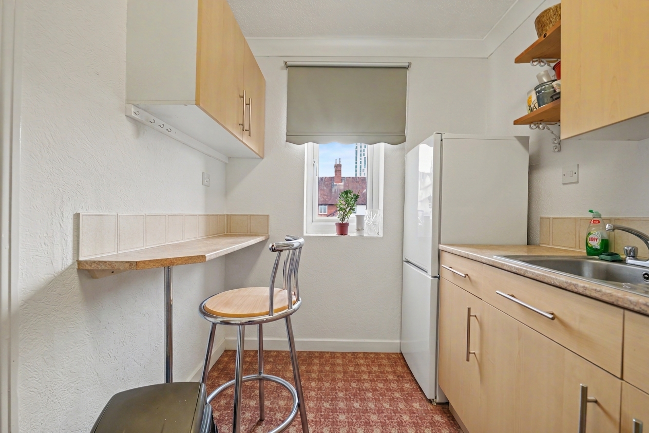 2 bedroom flat for sale, Sherbourne Court Stoney Road, Coventry, CV1