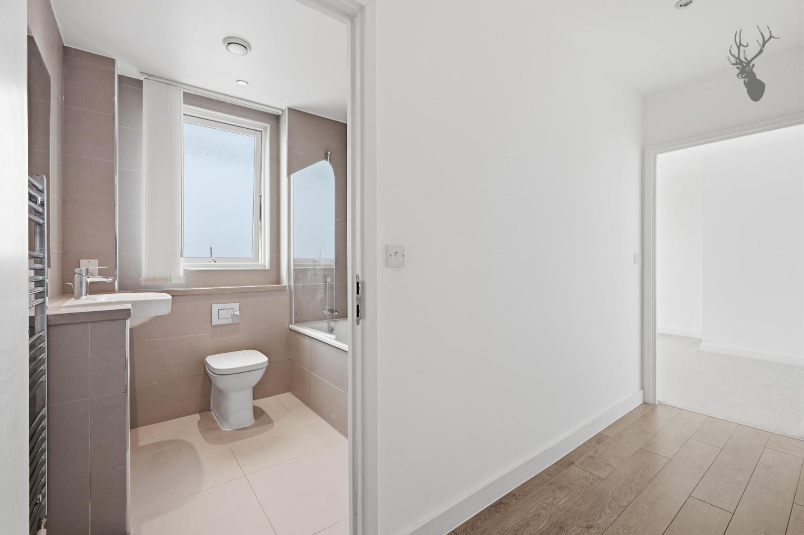 2 bedroom apartment for sale, Berger Court, London, E3, photo 18 of 20