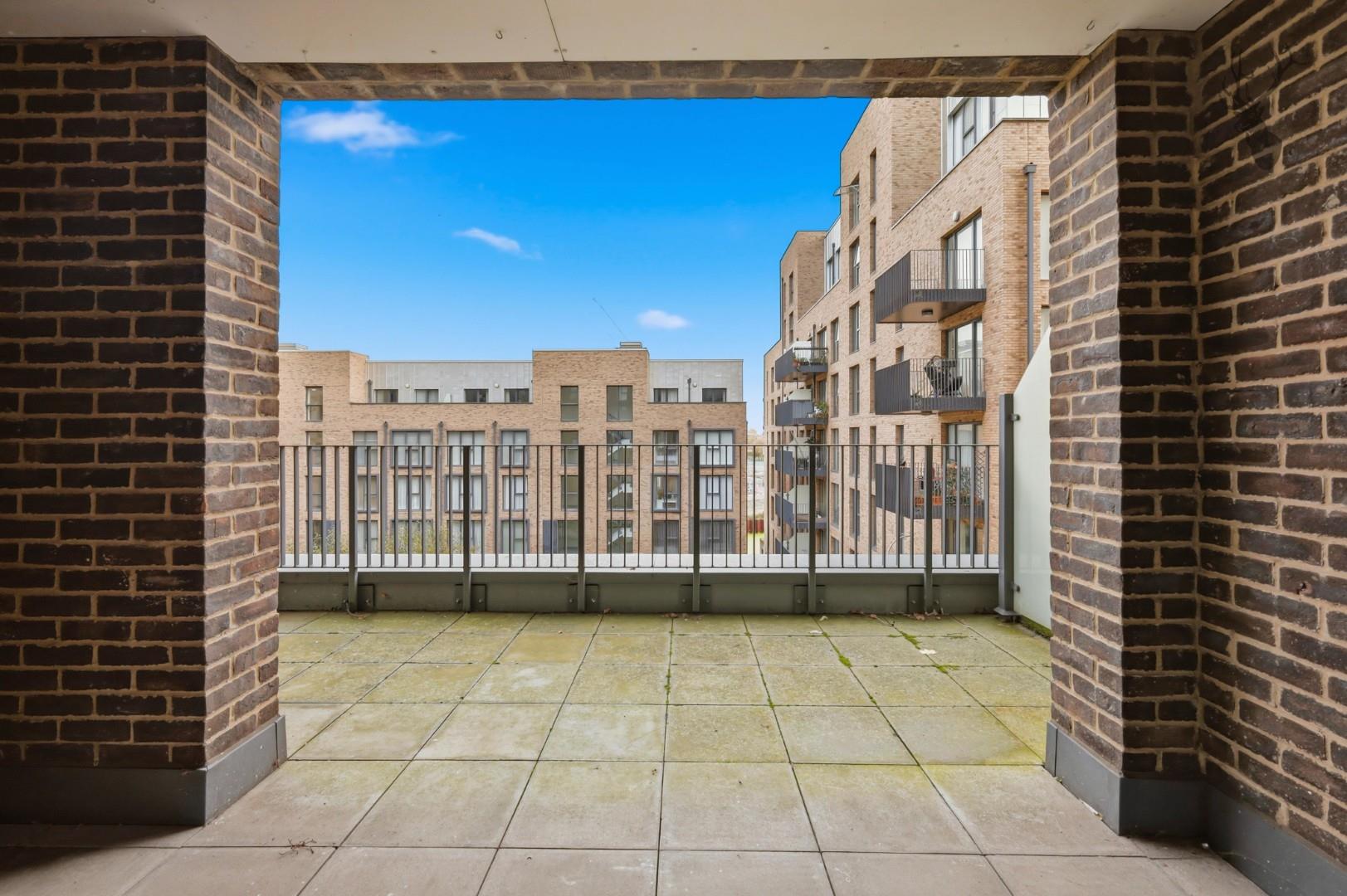 2 bedroom apartment for sale, Berger Court, London, E3, photo 19 of 20