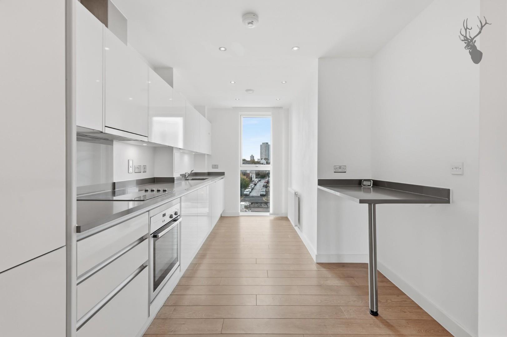 2 bedroom apartment for sale, Berger Court, London, E3, photo 4