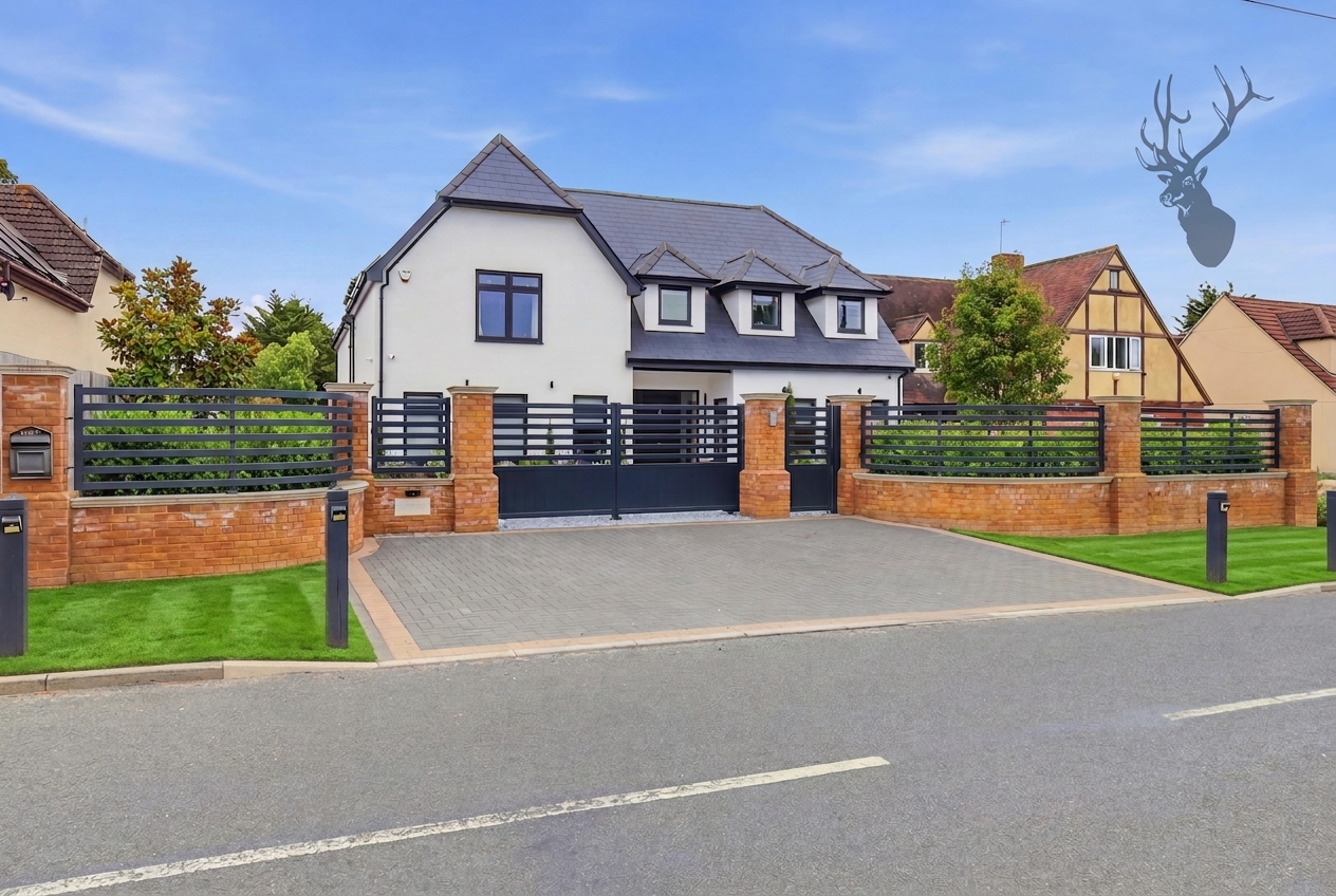 6 bedroom detached house for sale, Dentra Church Road, Billericay, CM11, photo 1