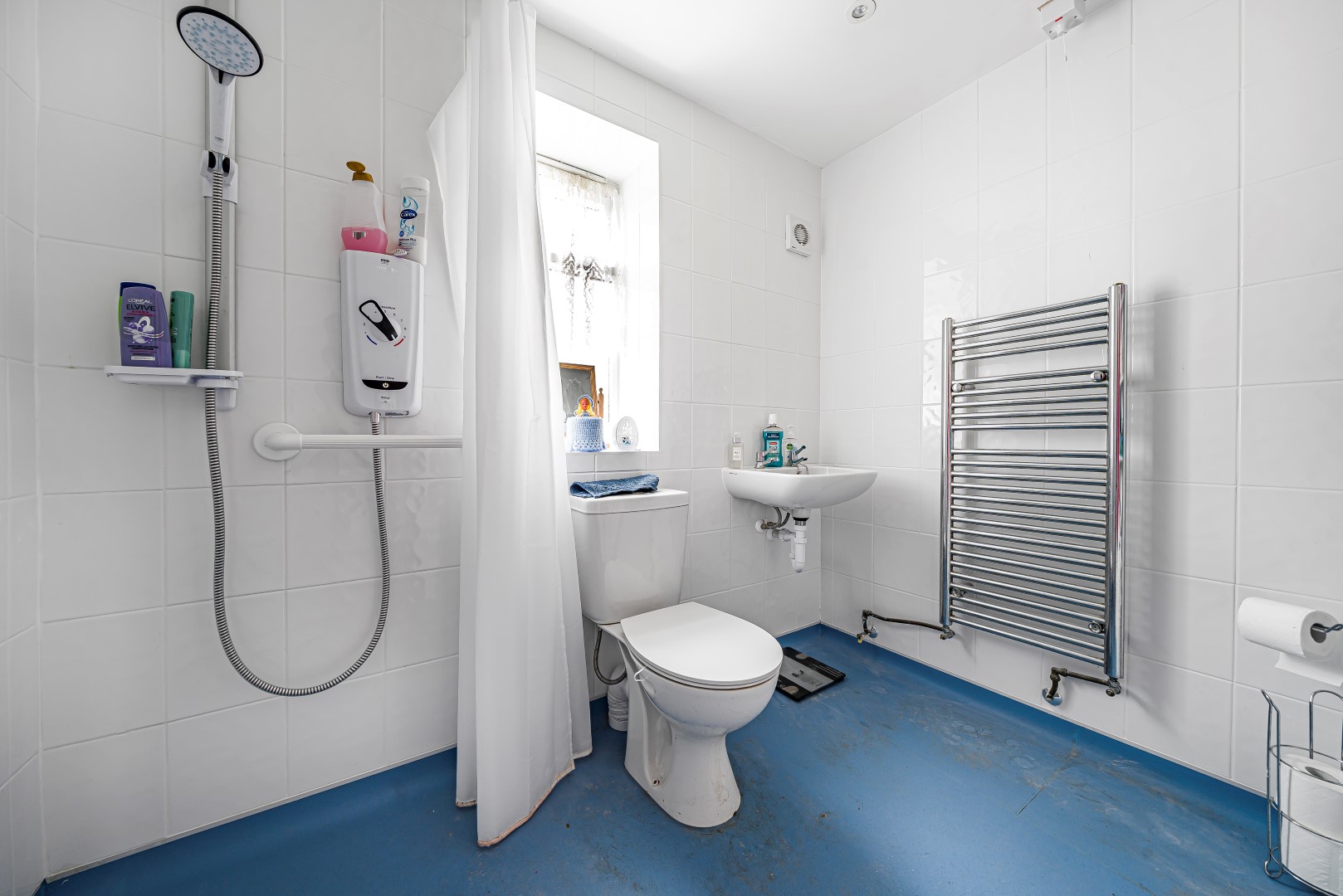 4 bedroom detached bungalow for sale, White Gate Farm New Lane, Newark, NG23