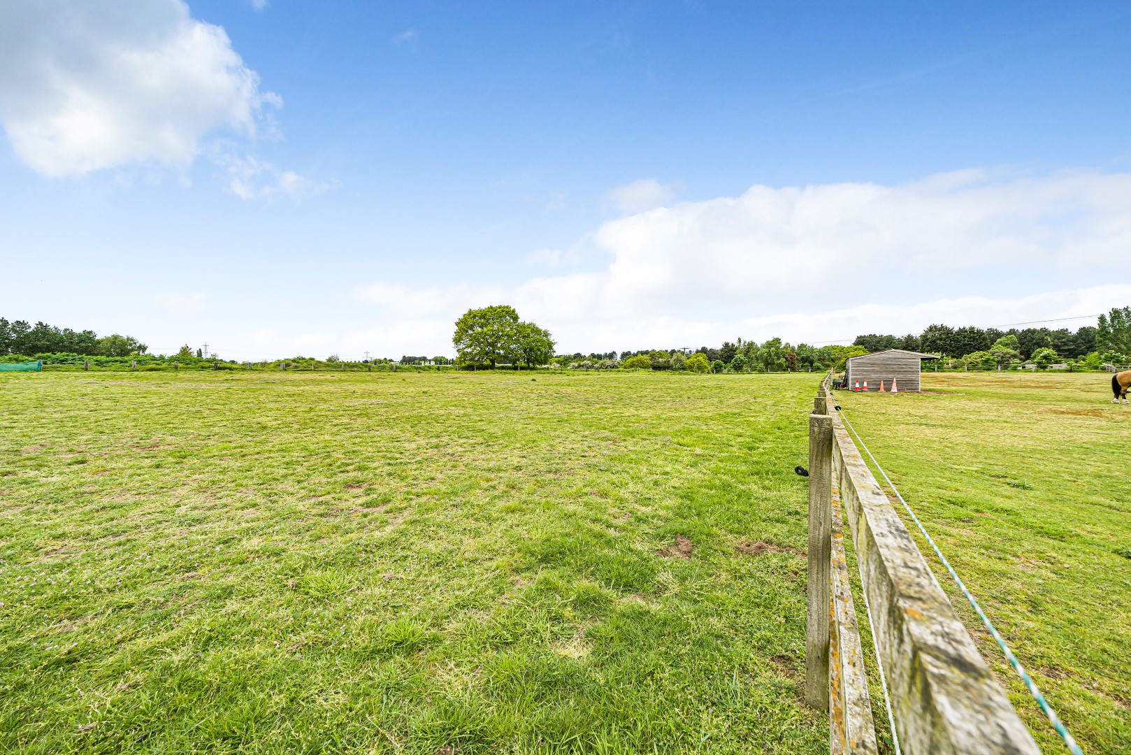 4 bedroom detached bungalow for sale, White Gate Farm New Lane, Newark, NG23