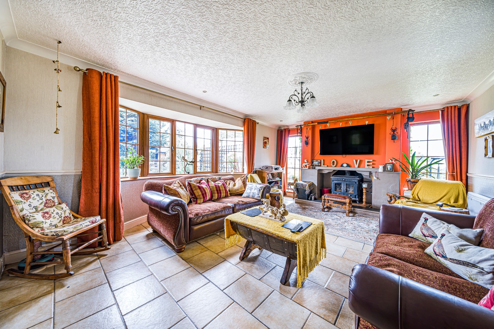 4 bedroom detached bungalow for sale, White Gate Farm New Lane, Newark, NG23