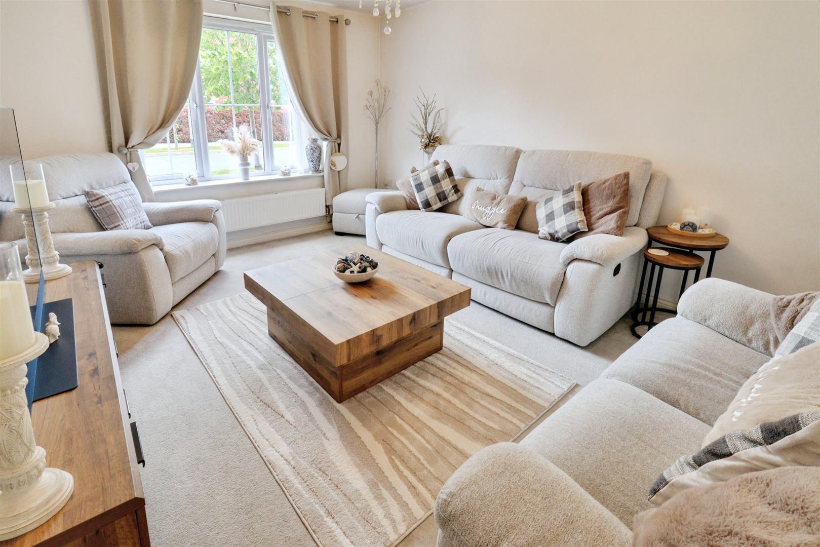 4 bedroom house for sale, Broad Street, Crewe, CW1, photo 2