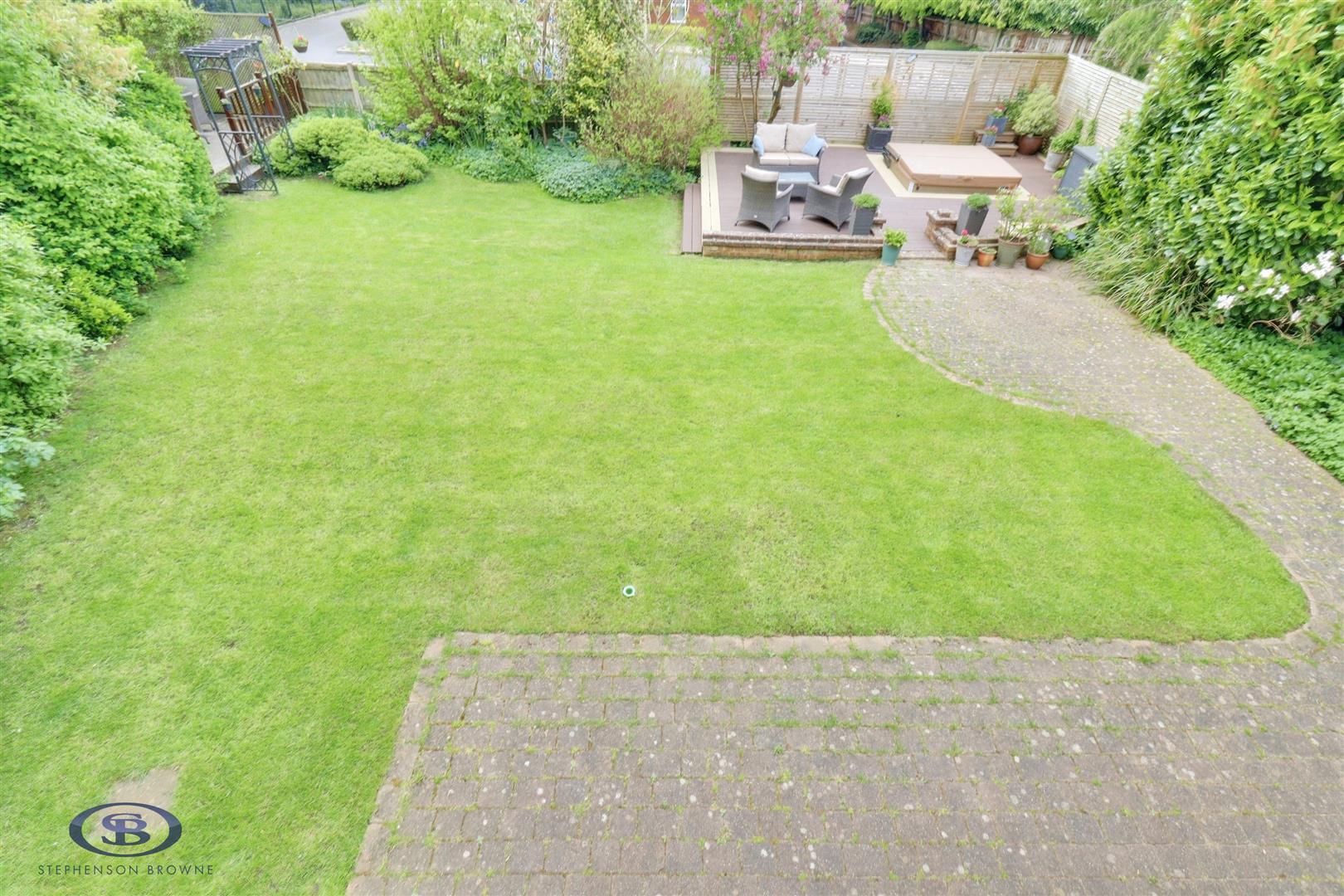 4 bedroom house for sale, Arley Place, Crewe, CW2, photo 3