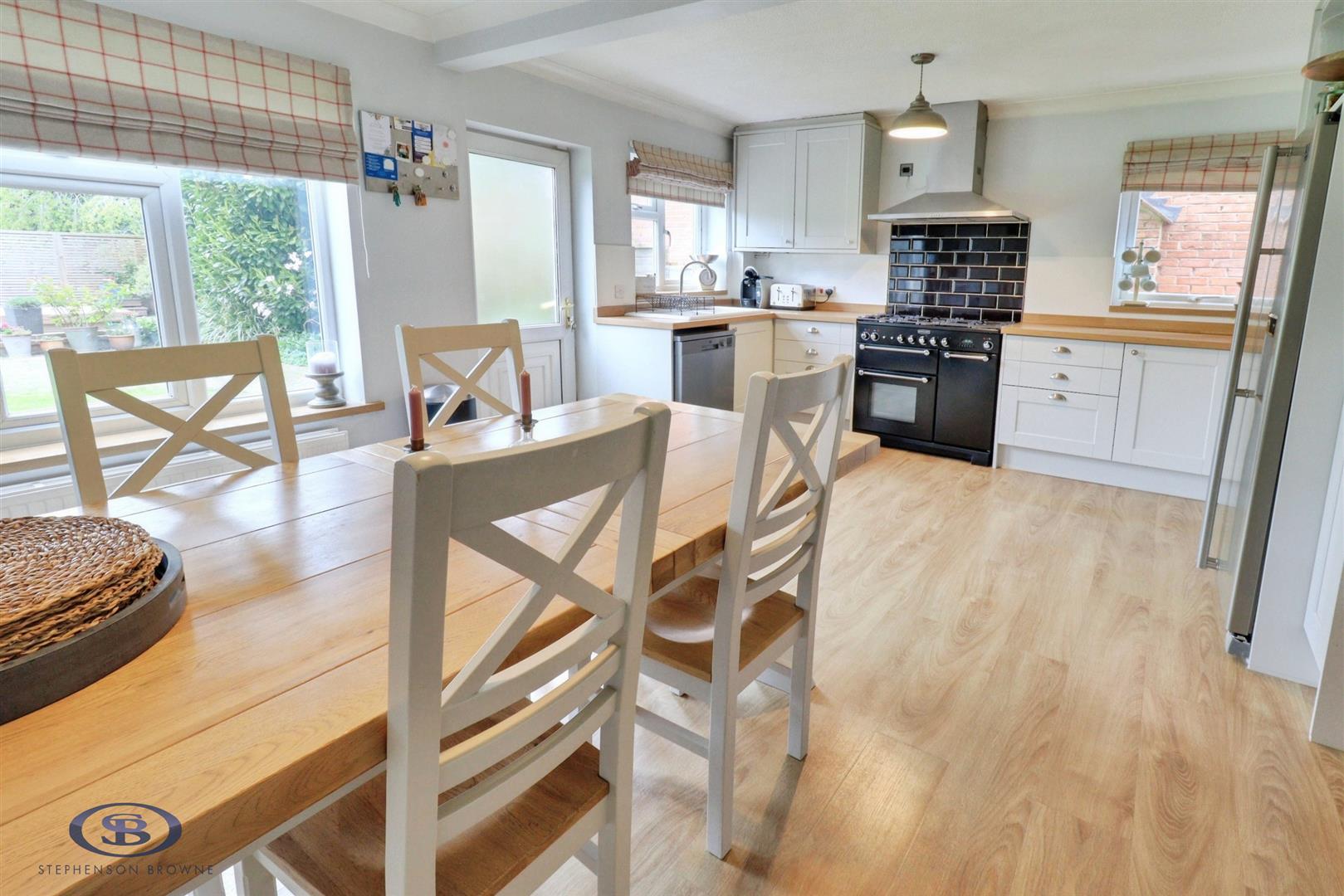 4 bedroom house for sale, Arley Place, Crewe, CW2, photo 6 of 20