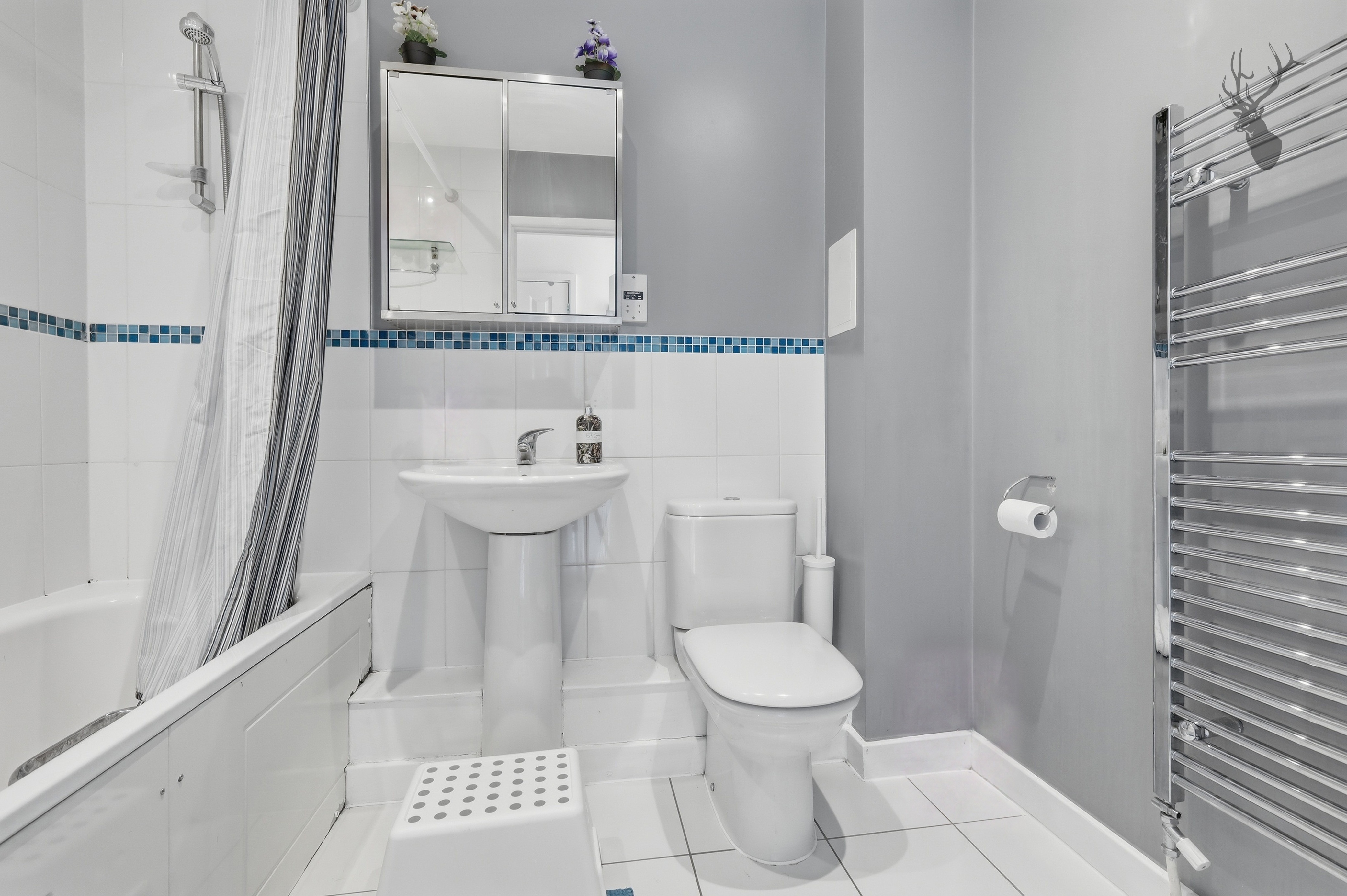2 bedroom flat for sale, Christopher Bell Tower, London, E3, photo 15 of 18