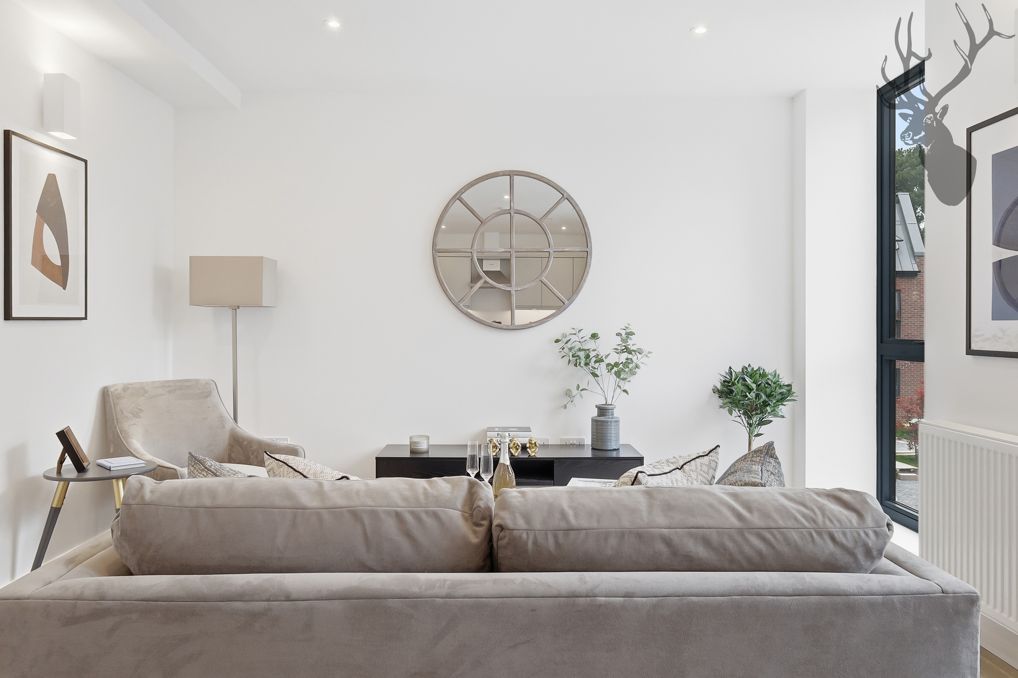 1 bedroom flat for sale, Sergeant House, Woodford Green, IG8, photo 8 of 20