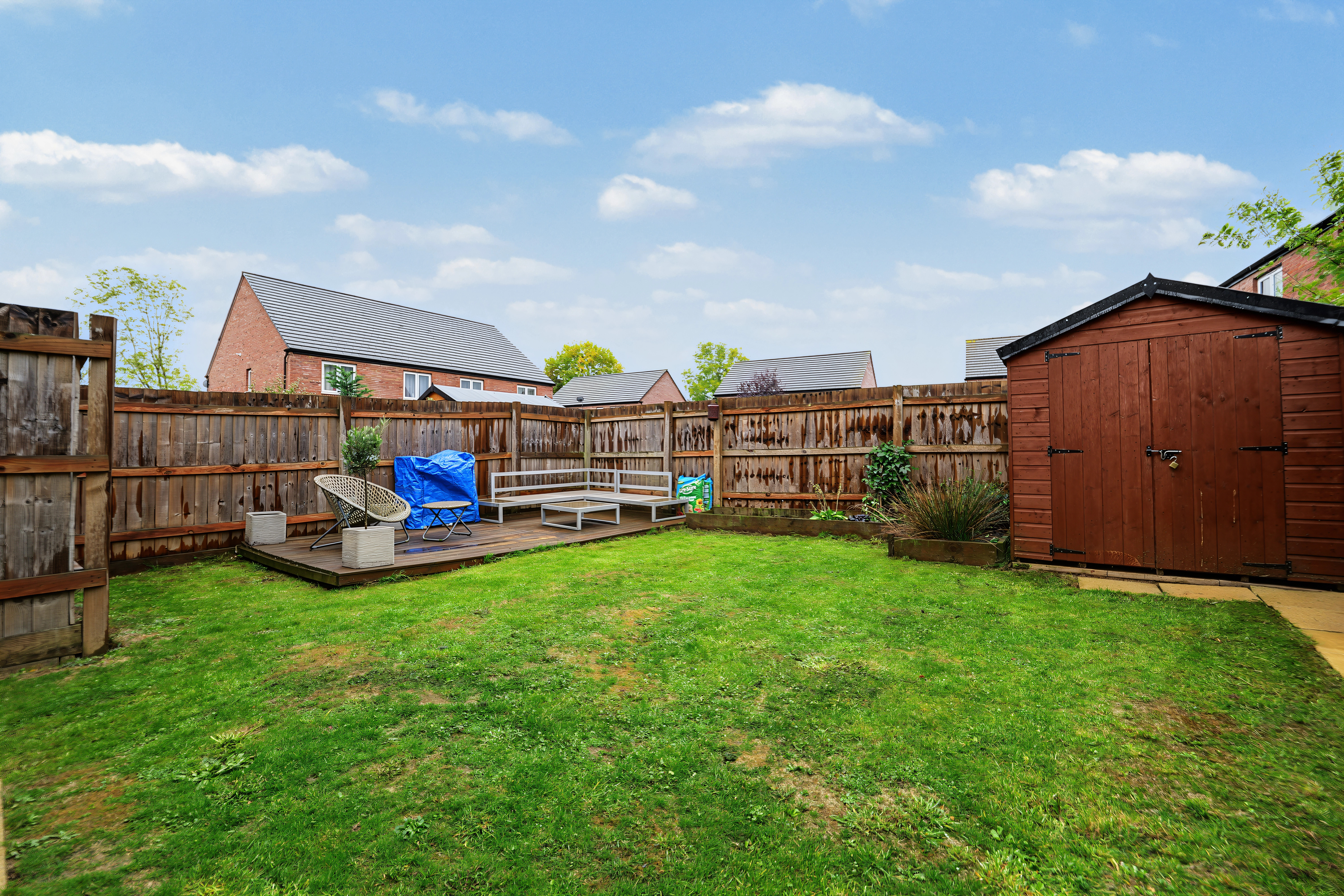 4 bedroom semi detached house for sale, Steeplechase Way, Market Harborough, LE16
