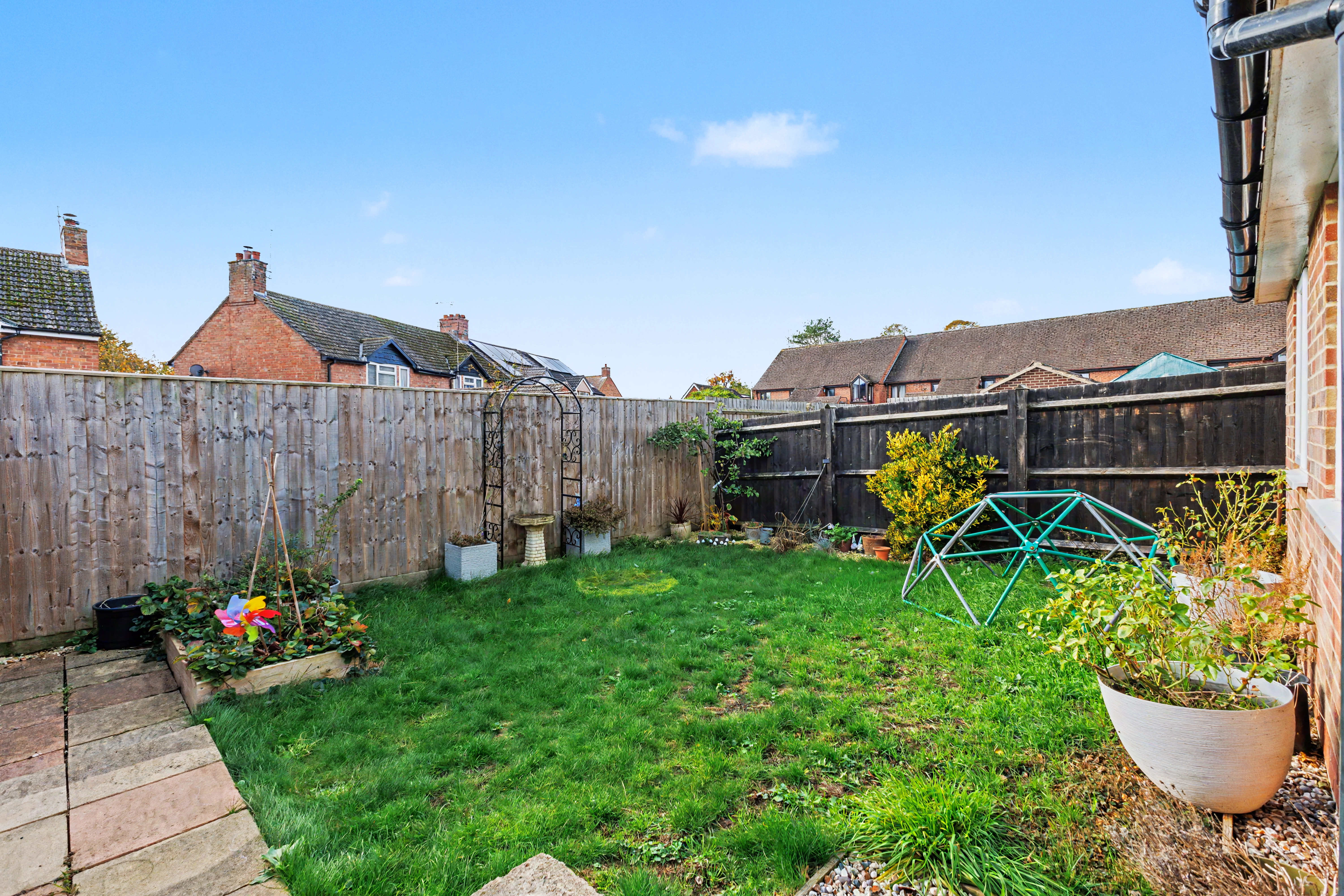 3 bedroom end of terrace house for sale, St. Peters Road, Warwick, CV35, photo 4
