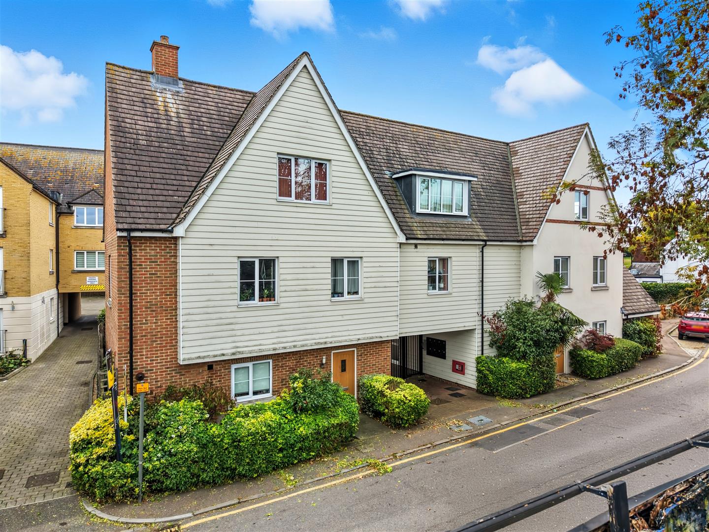 2 bedroom apartment for sale, Theydon Mews Station Approach, Epping, CM16