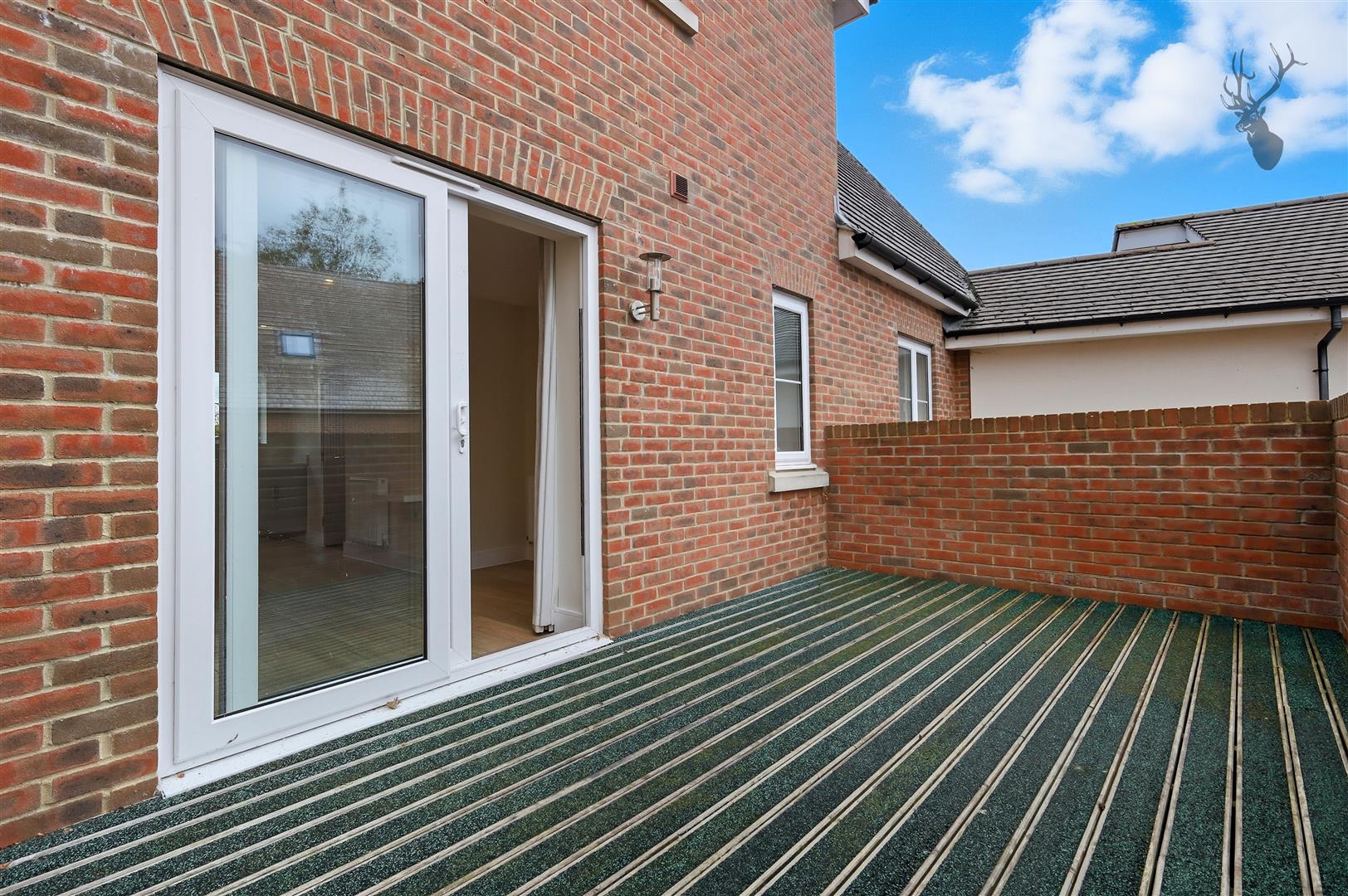 2 bedroom apartment for sale, Theydon Mews Station Approach, Epping, CM16, photo 4