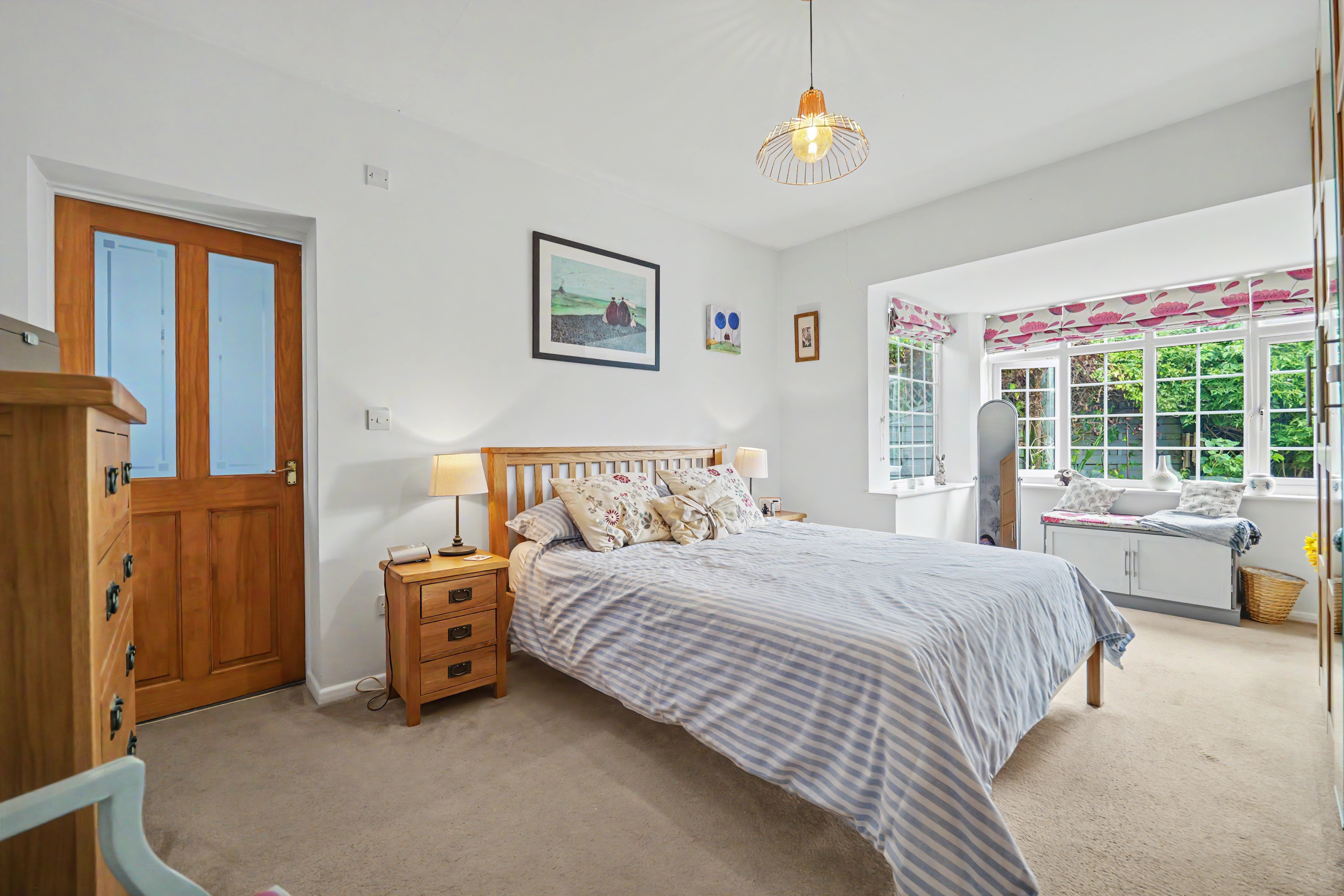 4 bedroom detached house for sale, Hall Close, Market Harborough, LE16
