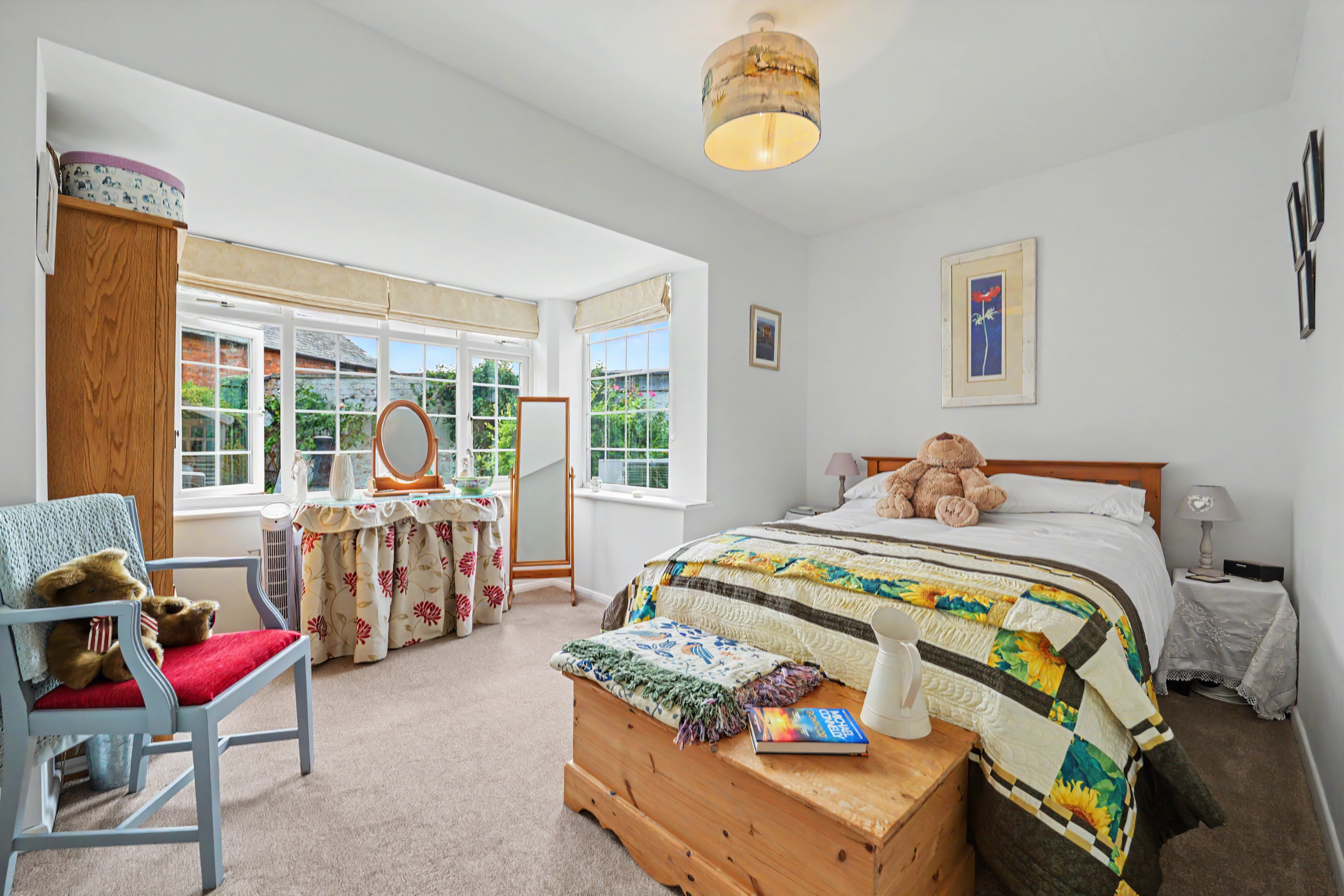4 bedroom detached house for sale, Hall Close, Market Harborough, LE16
