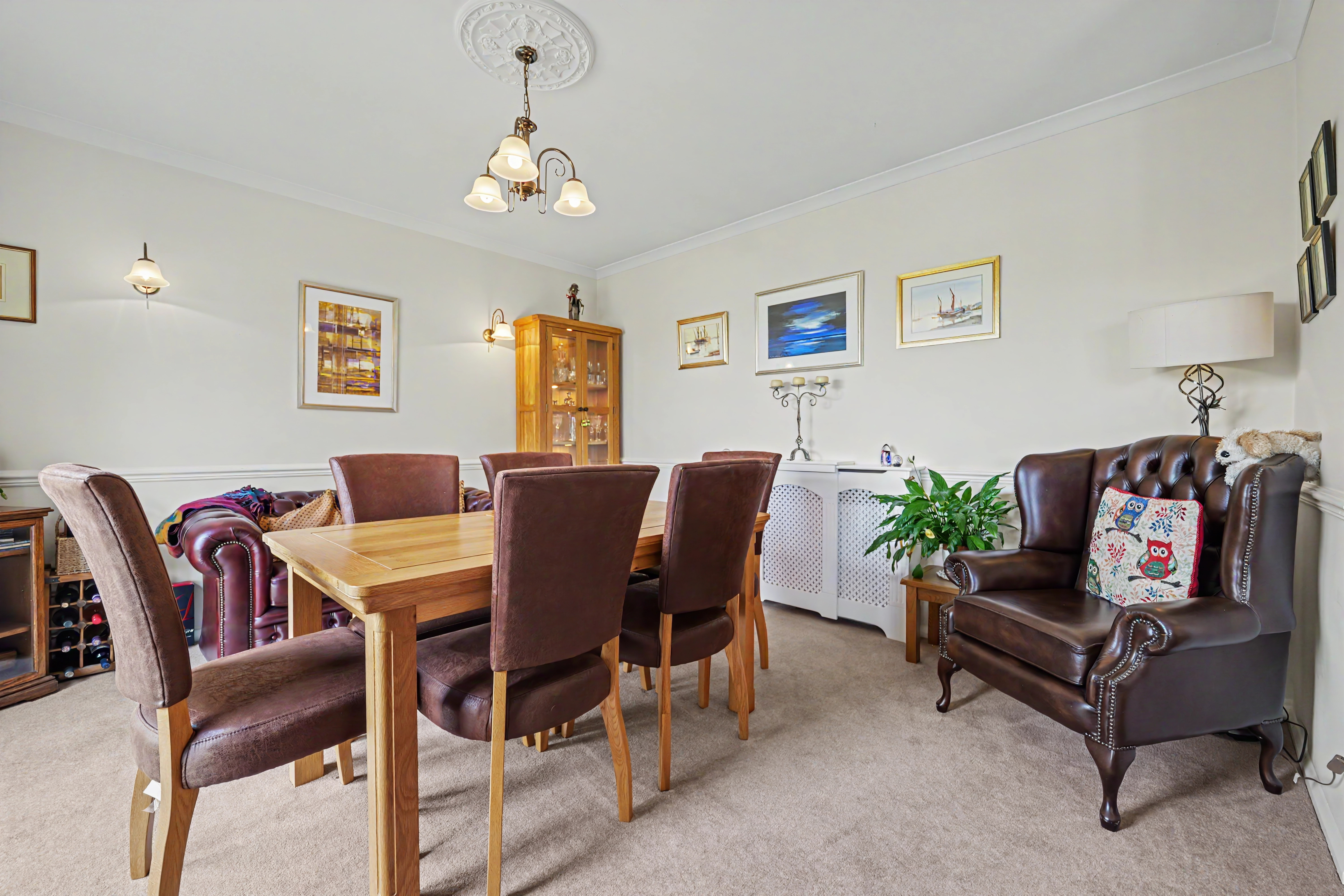 4 bedroom detached house for sale, Hall Close, Market Harborough, LE16