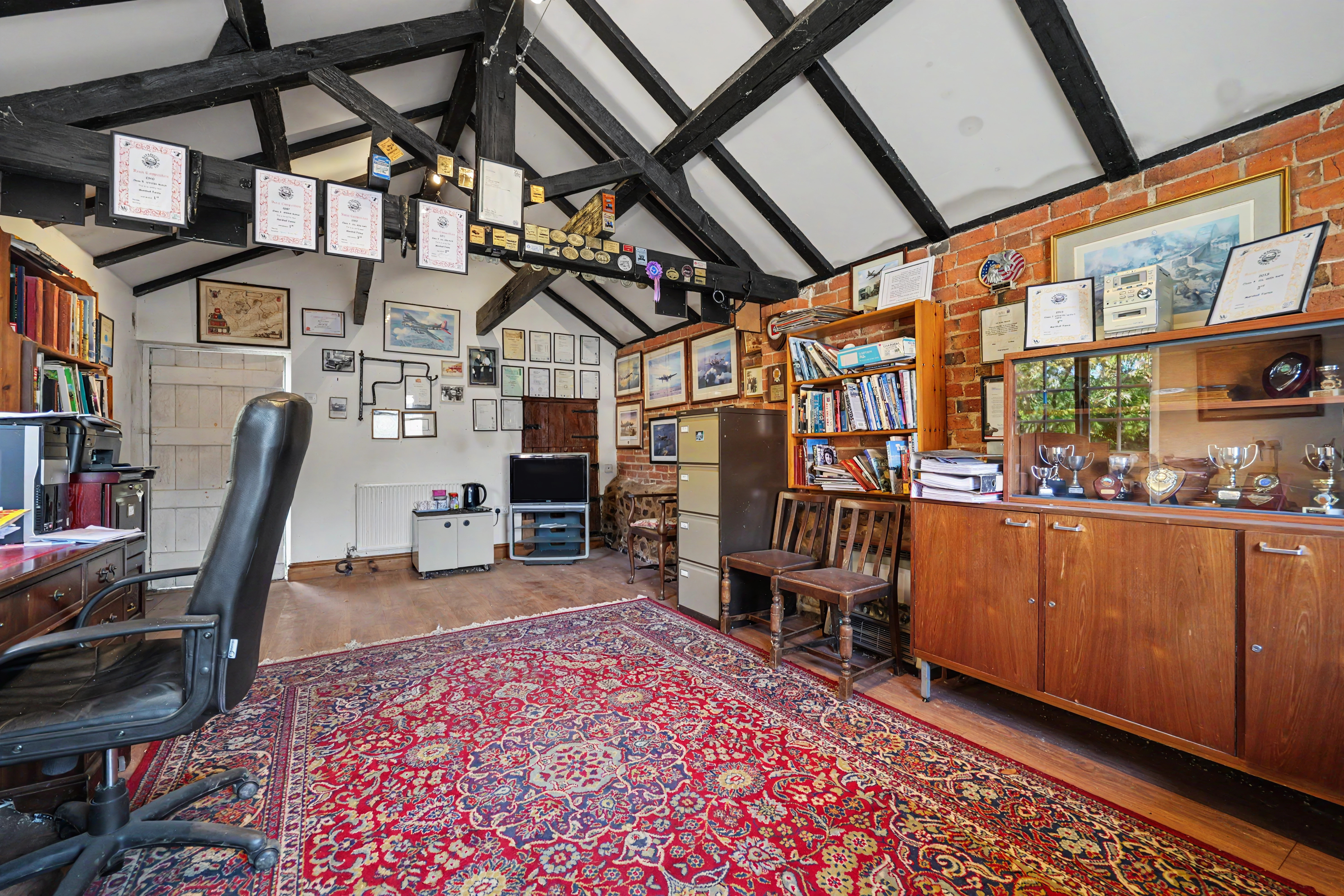 4 bedroom detached house for sale, Yew Tree Farm Main Street, Leicester, LE8