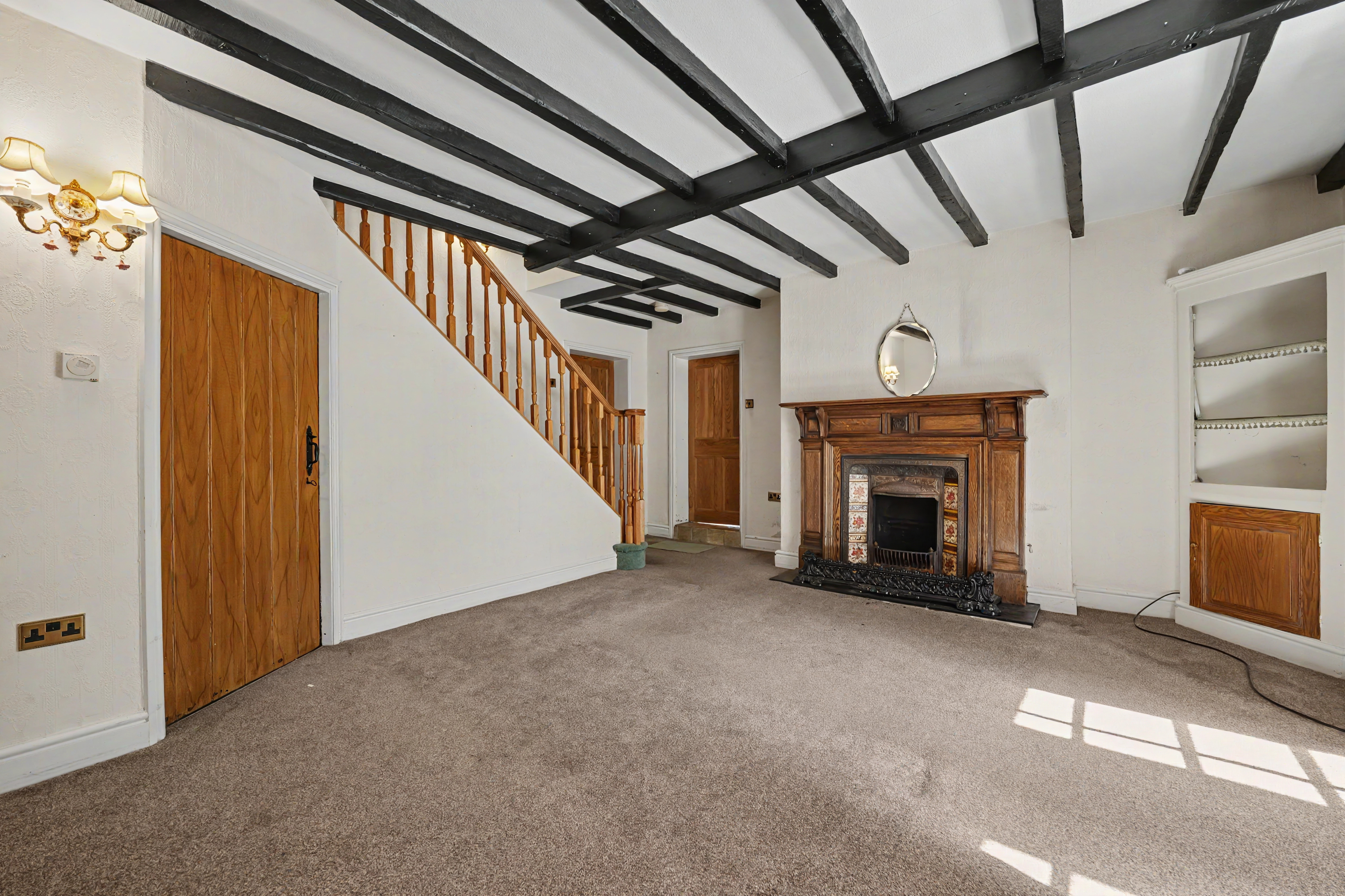 4 bedroom detached house for sale, Yew Tree Farm Main Street, Leicester, LE8