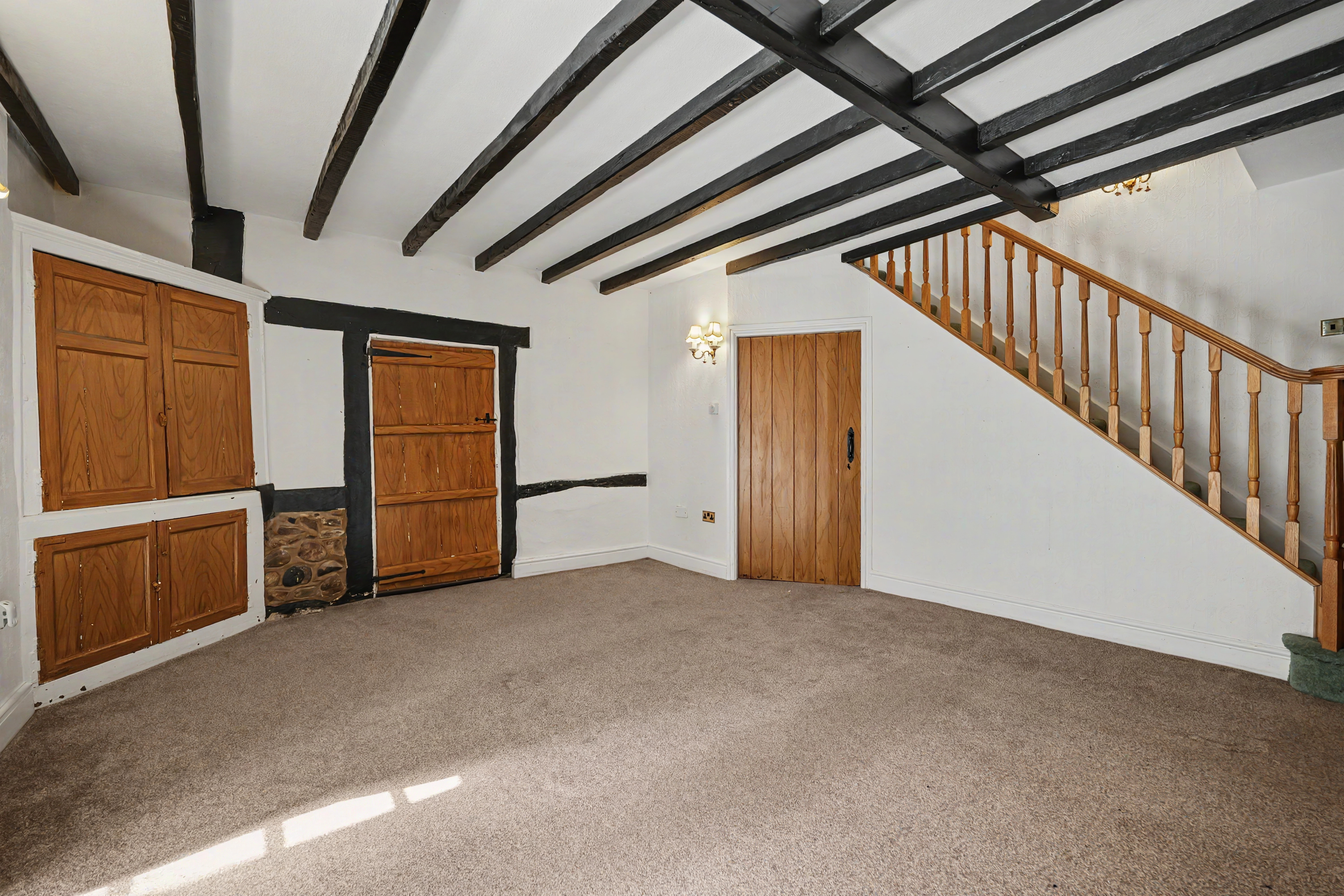 4 bedroom detached house for sale, Yew Tree Farm Main Street, Leicester, LE8