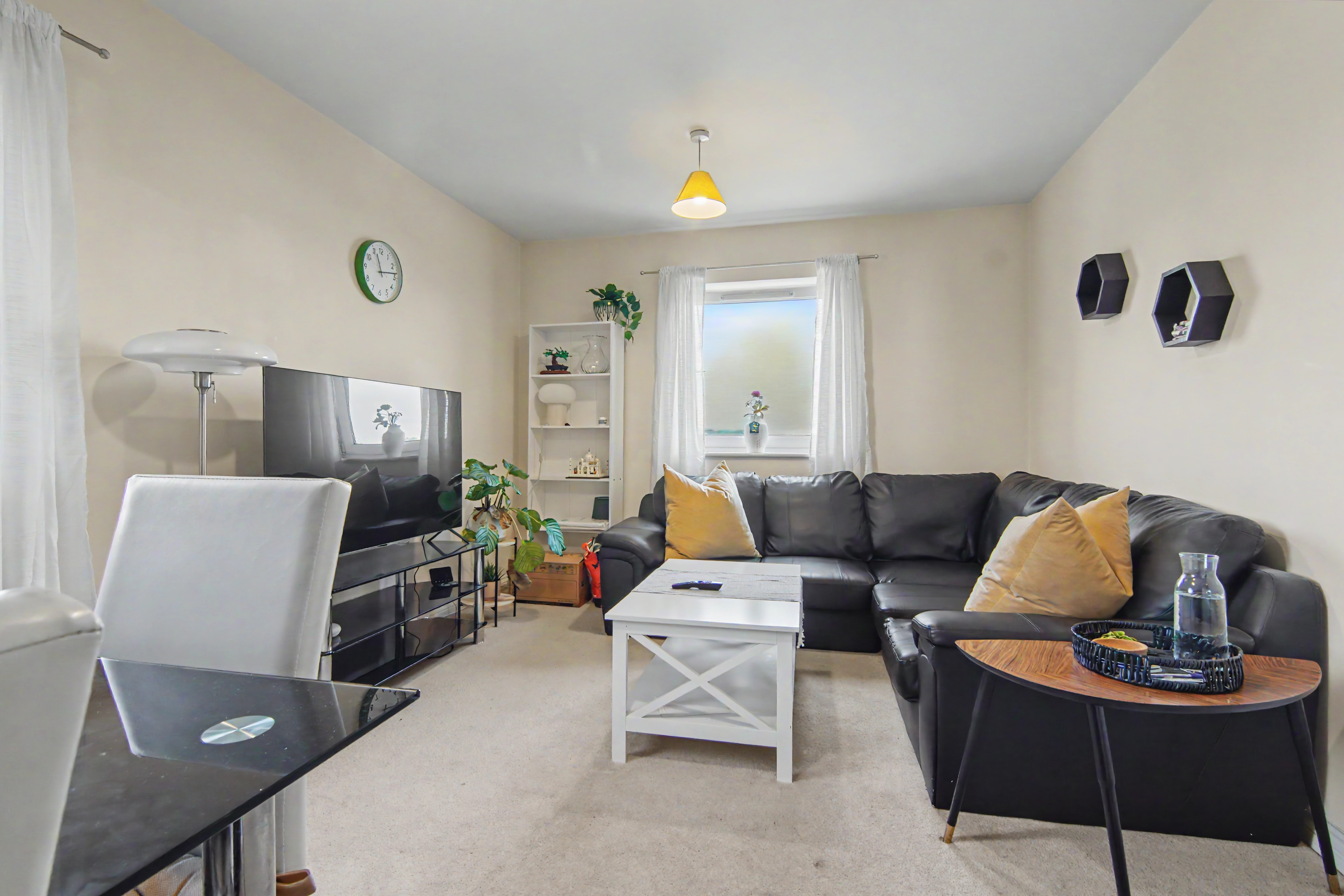 2 bedroom flat for sale, Calverly Court, Coventry, CV3, photo 1
