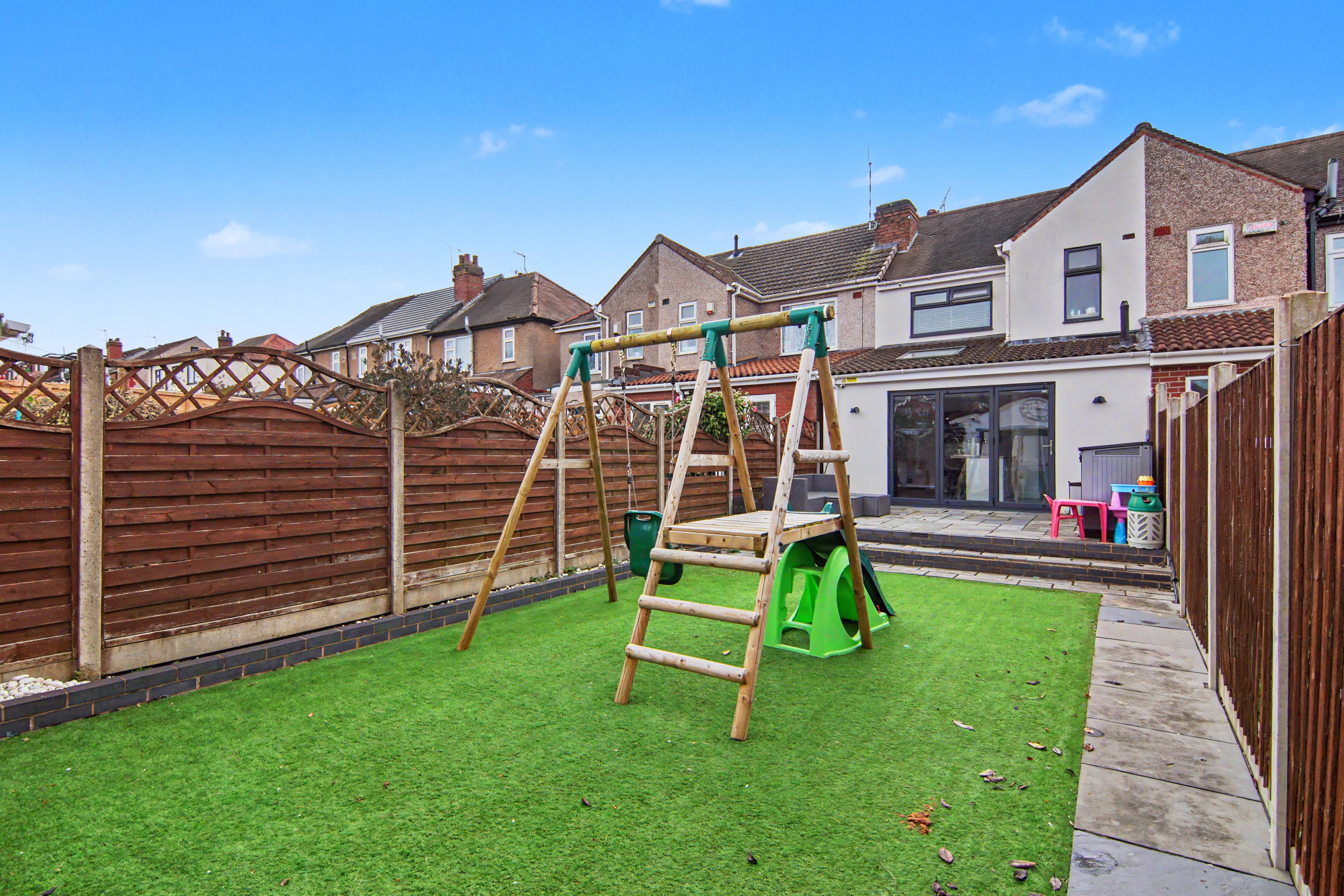 3 bedroom terraced house for sale, Gaveston Road, Coventry, CV6, photo 2