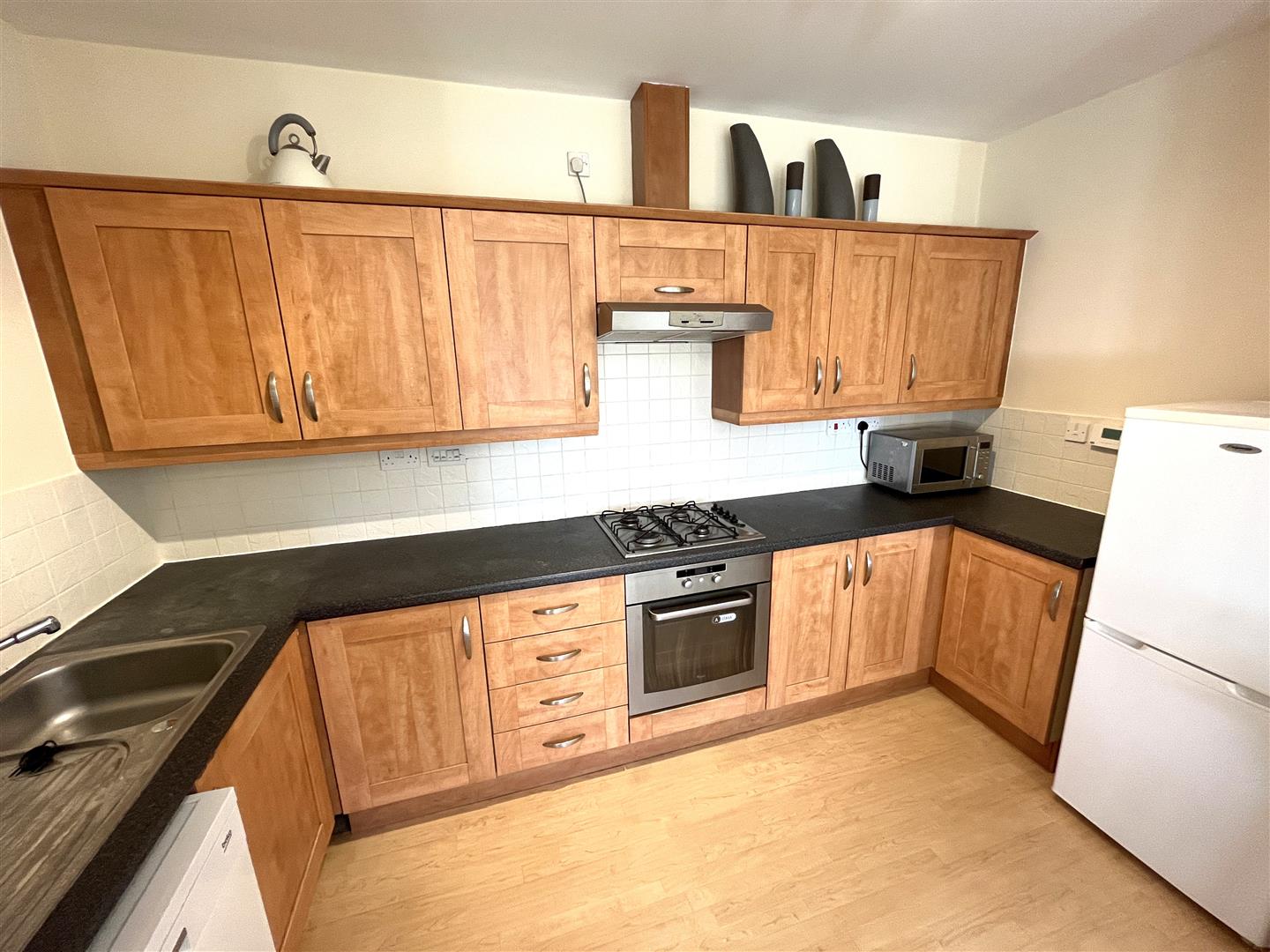 2 bedroom apartment for sale, Elizabeth House Scholars Court, Stoke-On-Trent, ST4, photo 6 of 17
