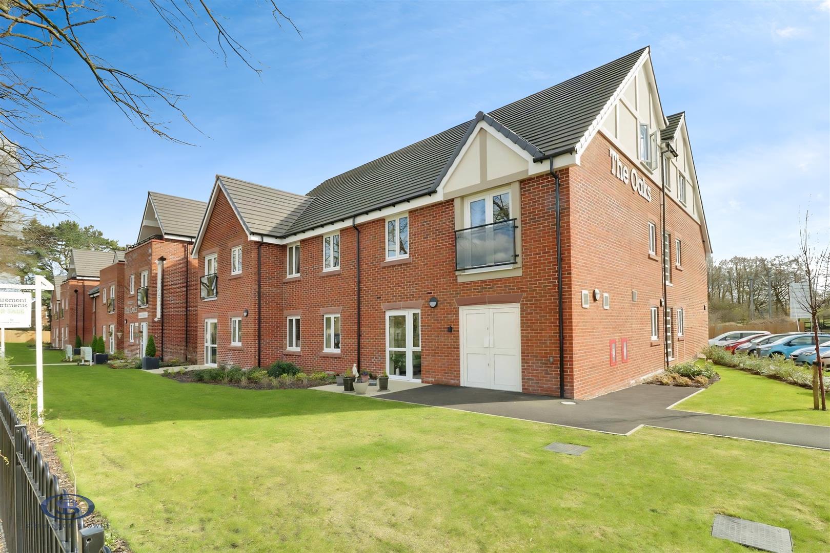 2 bedroom apartment for sale, The Oaks Cedar Avenue, Stoke-On-Trent, ST7