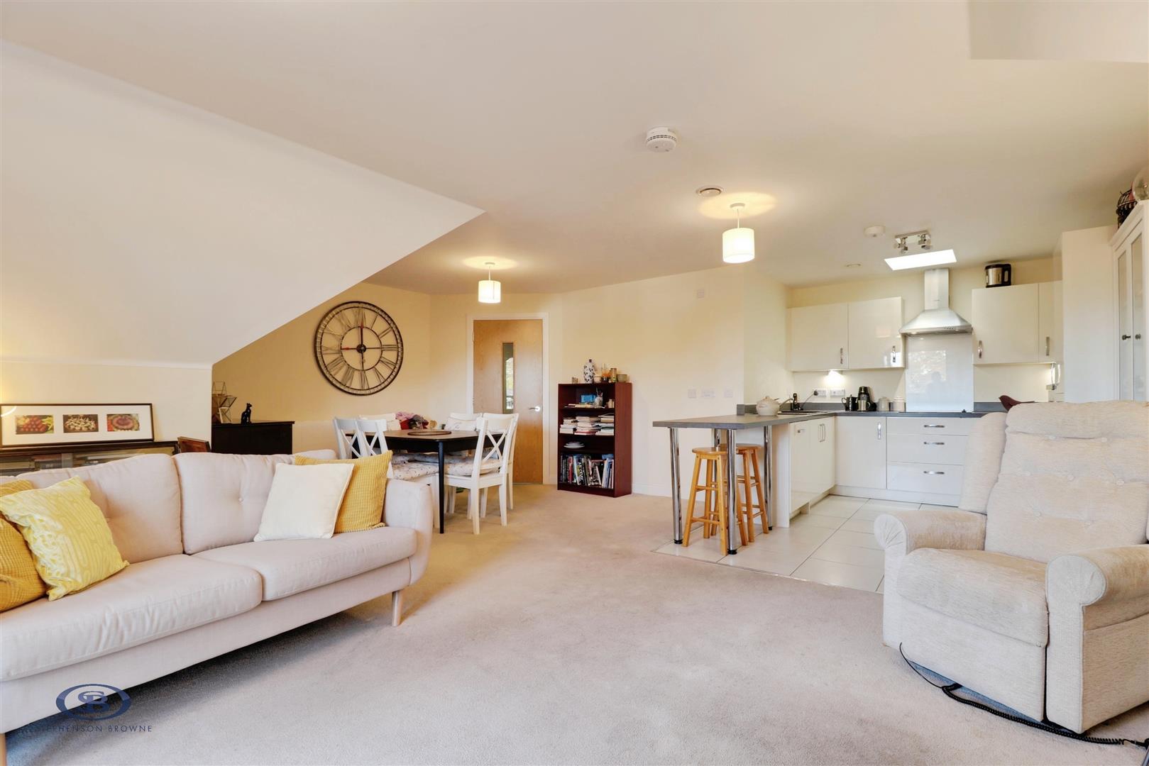 2 bedroom apartment for sale, The Oaks Cedar Avenue, Stoke-On-Trent, ST7, photo 2