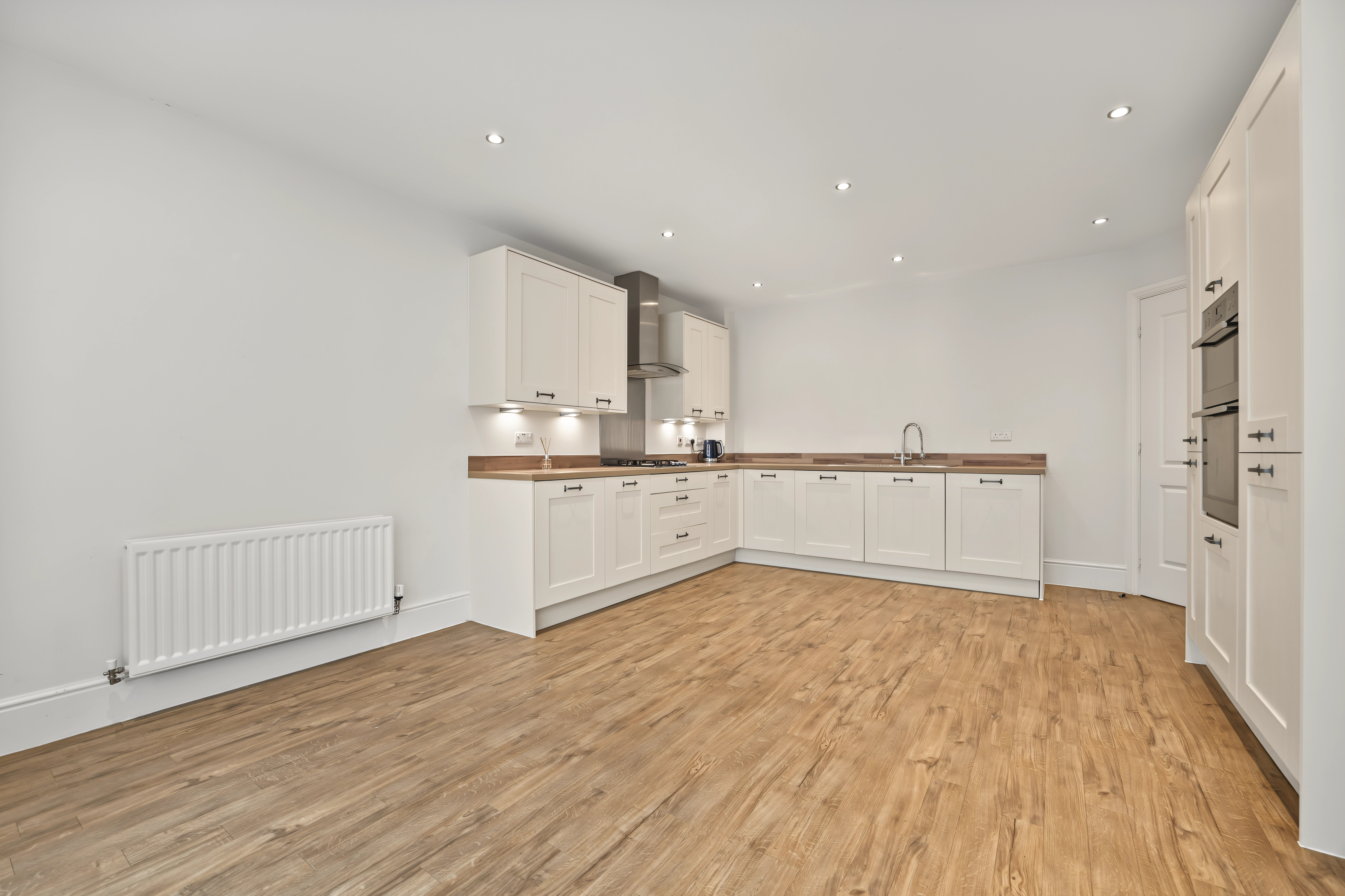 4 bedroom detached house for sale, Augustus Close, Nuneaton, CV11