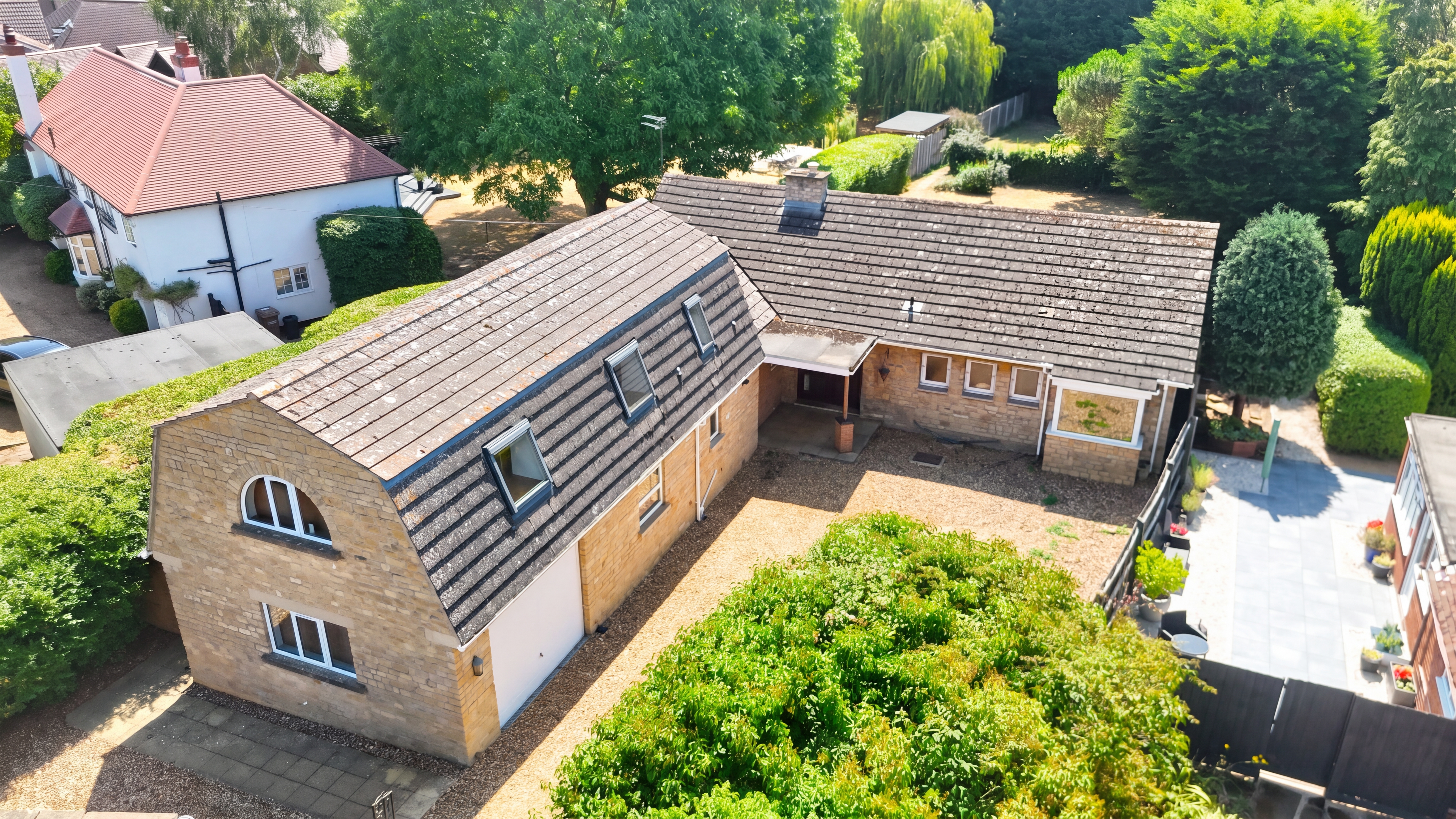 4 bedroom detached house for sale, Doddington Road, Northampton, NN6