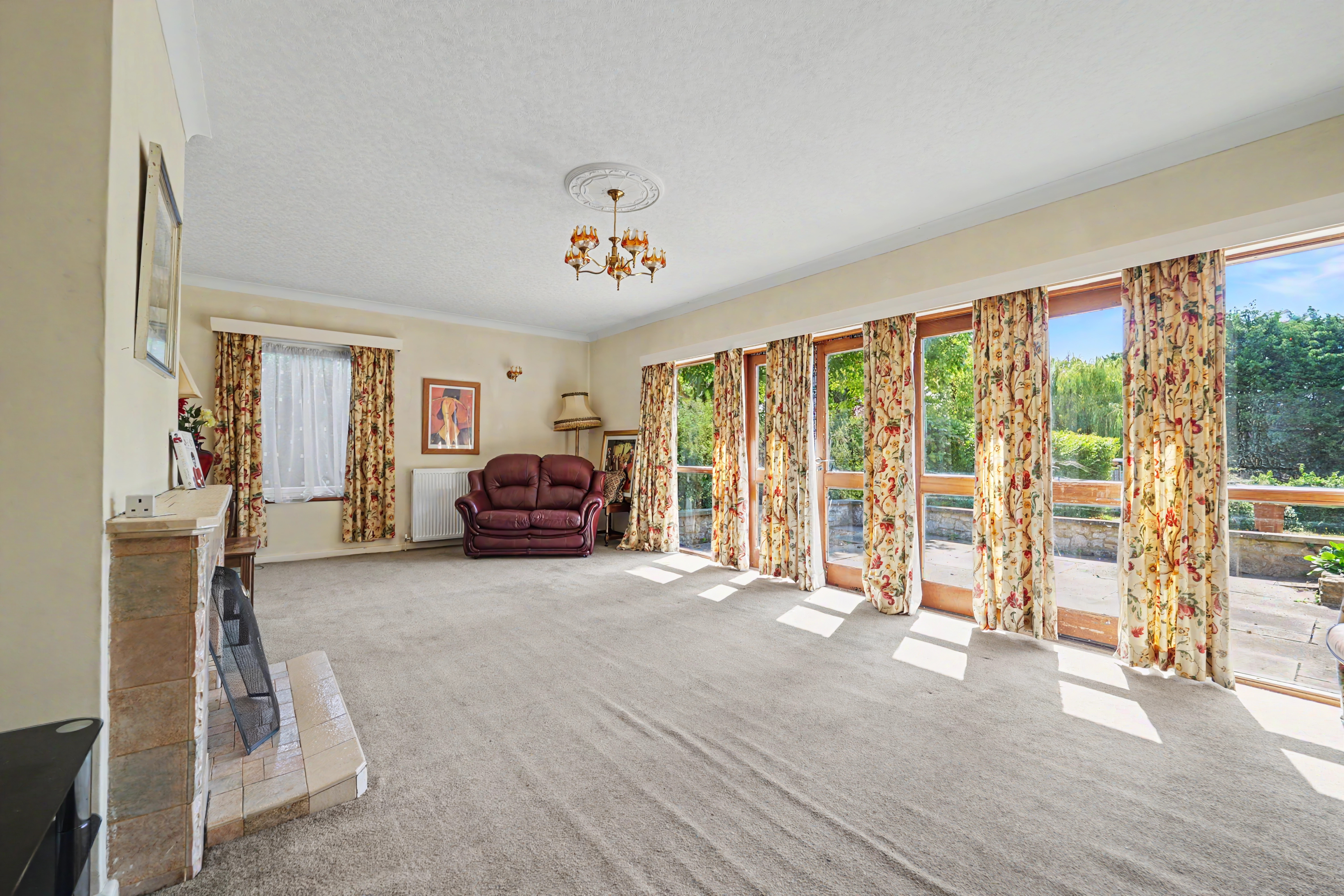4 bedroom detached house for sale, Doddington Road, Northampton, NN6