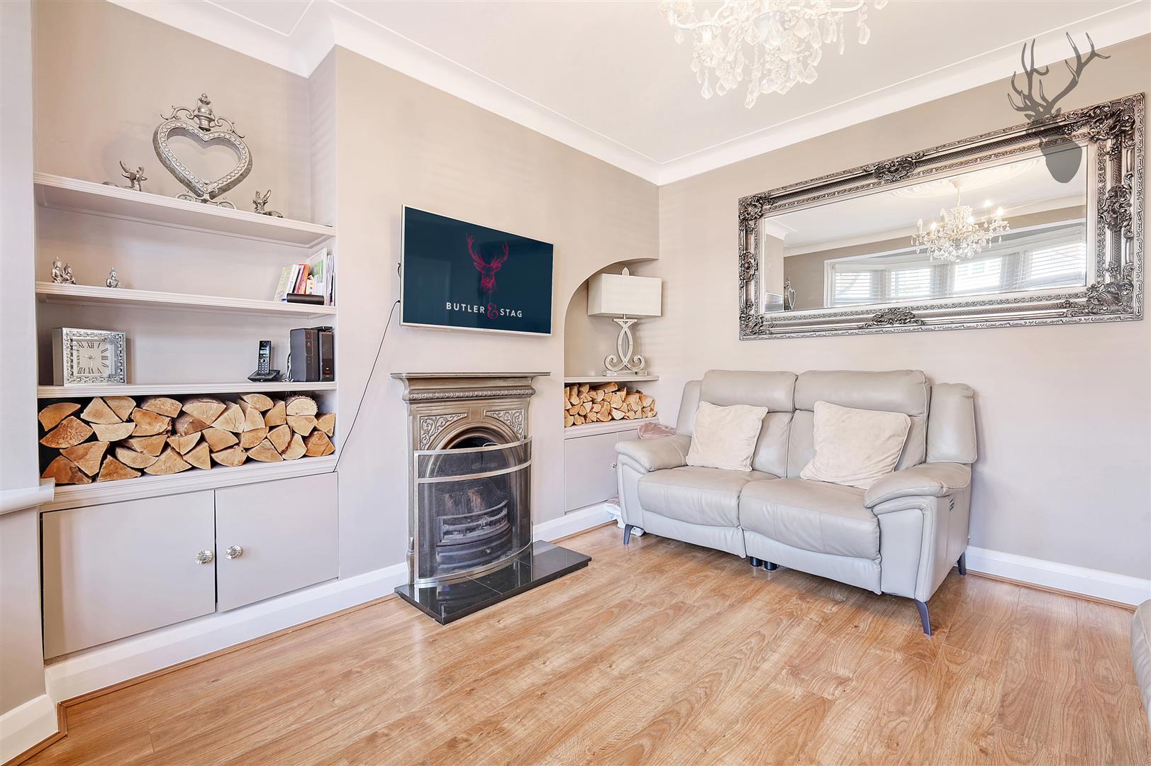 4 bedroom semi detached house for sale, Fairlight Avenue, London, E4, photo 7 of 20
