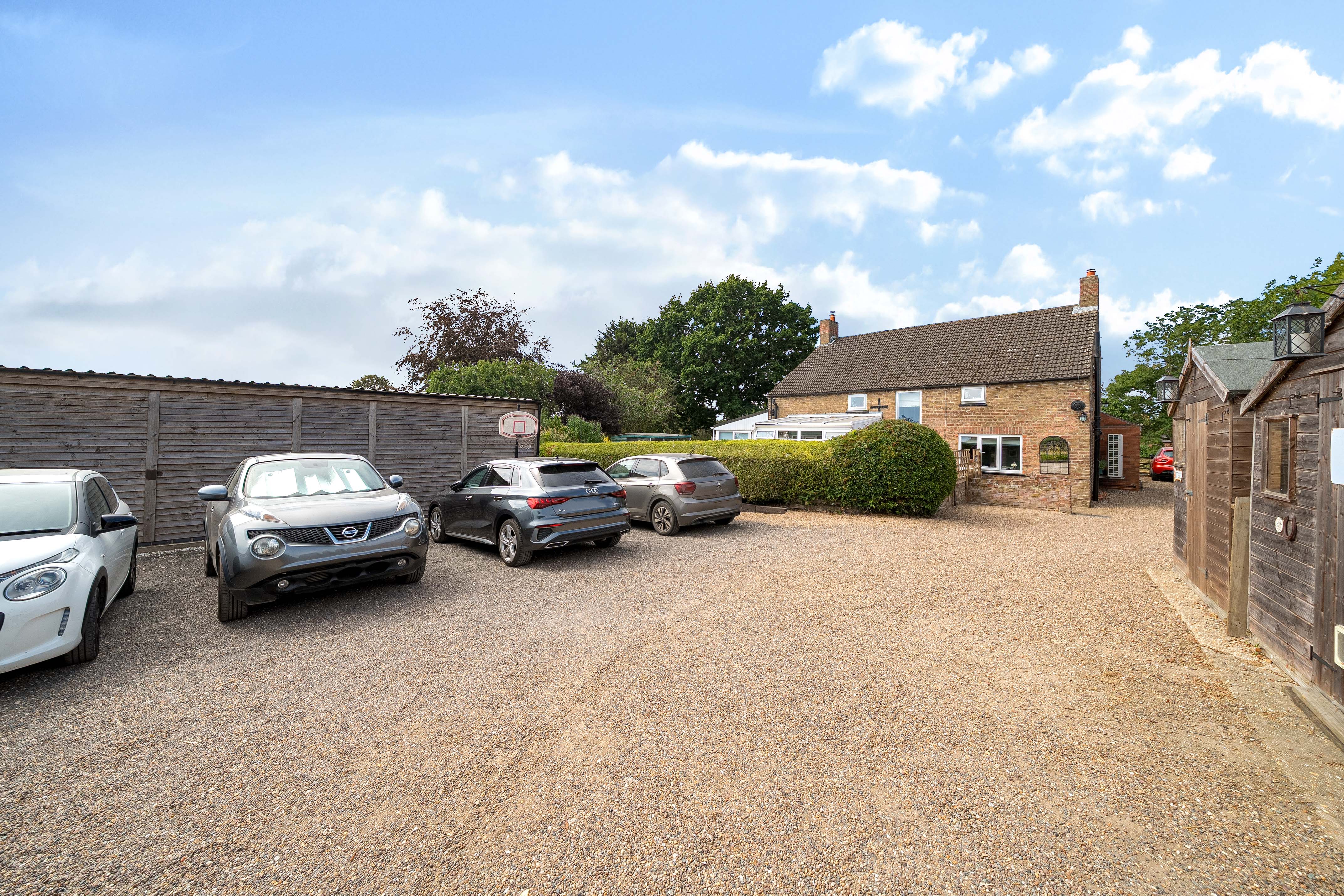 4 bedroom detached house for sale, The Chestnuts, Louth, LN11