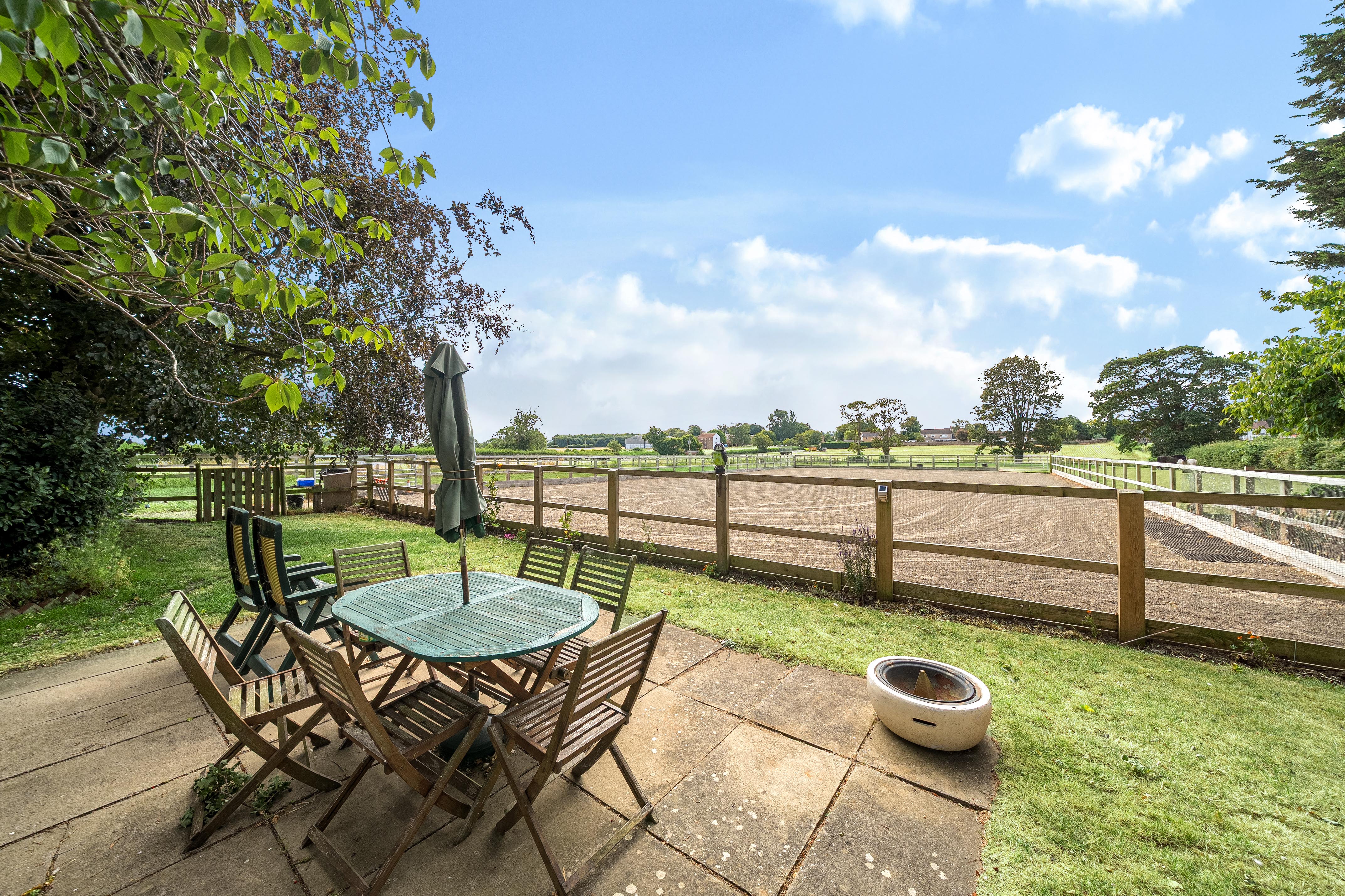 4 bedroom detached house for sale, The Chestnuts, Louth, LN11