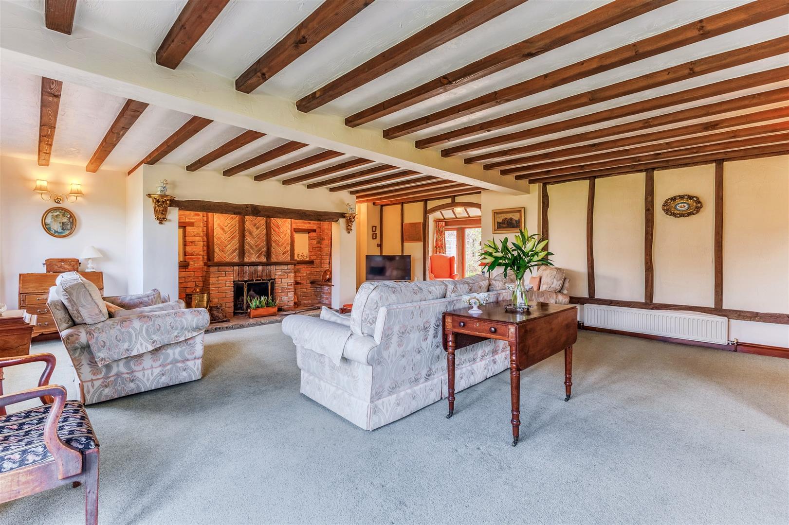 4 bedroom semi detached house for sale, Twinton Orchard Barn Pershore Road, Pershore, WR10