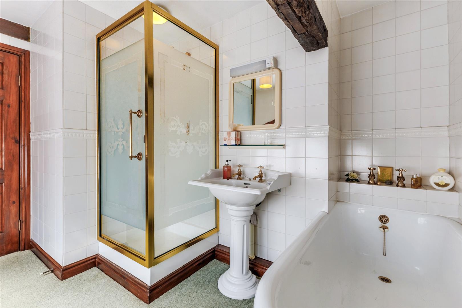 4 bedroom semi detached house for sale, Twinton Orchard Barn Pershore Road, Pershore, WR10