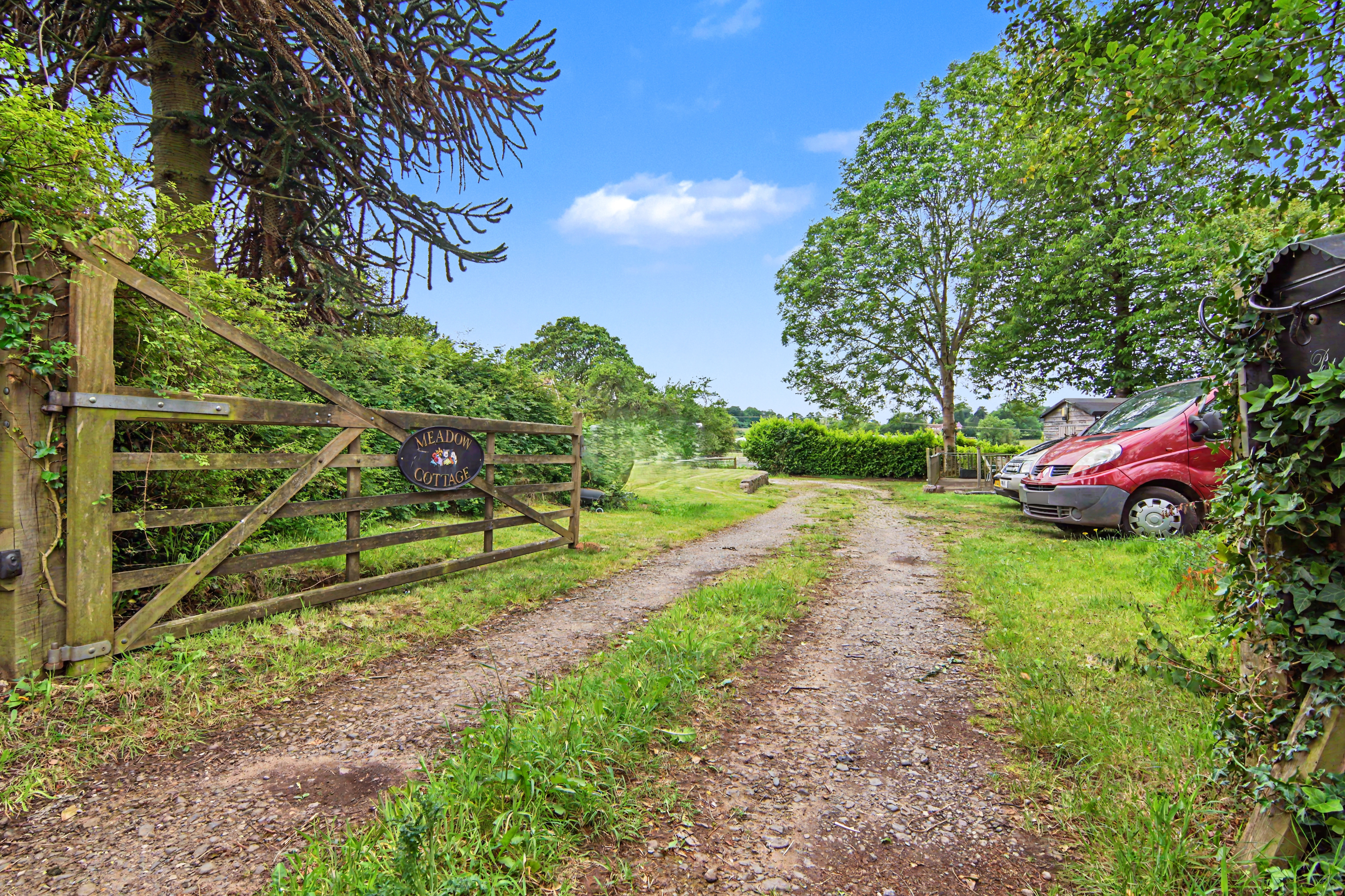 3 bedroom detached cottage for sale, Meadow Cottage Tamworth Road, Coventry, CV7, photo 5