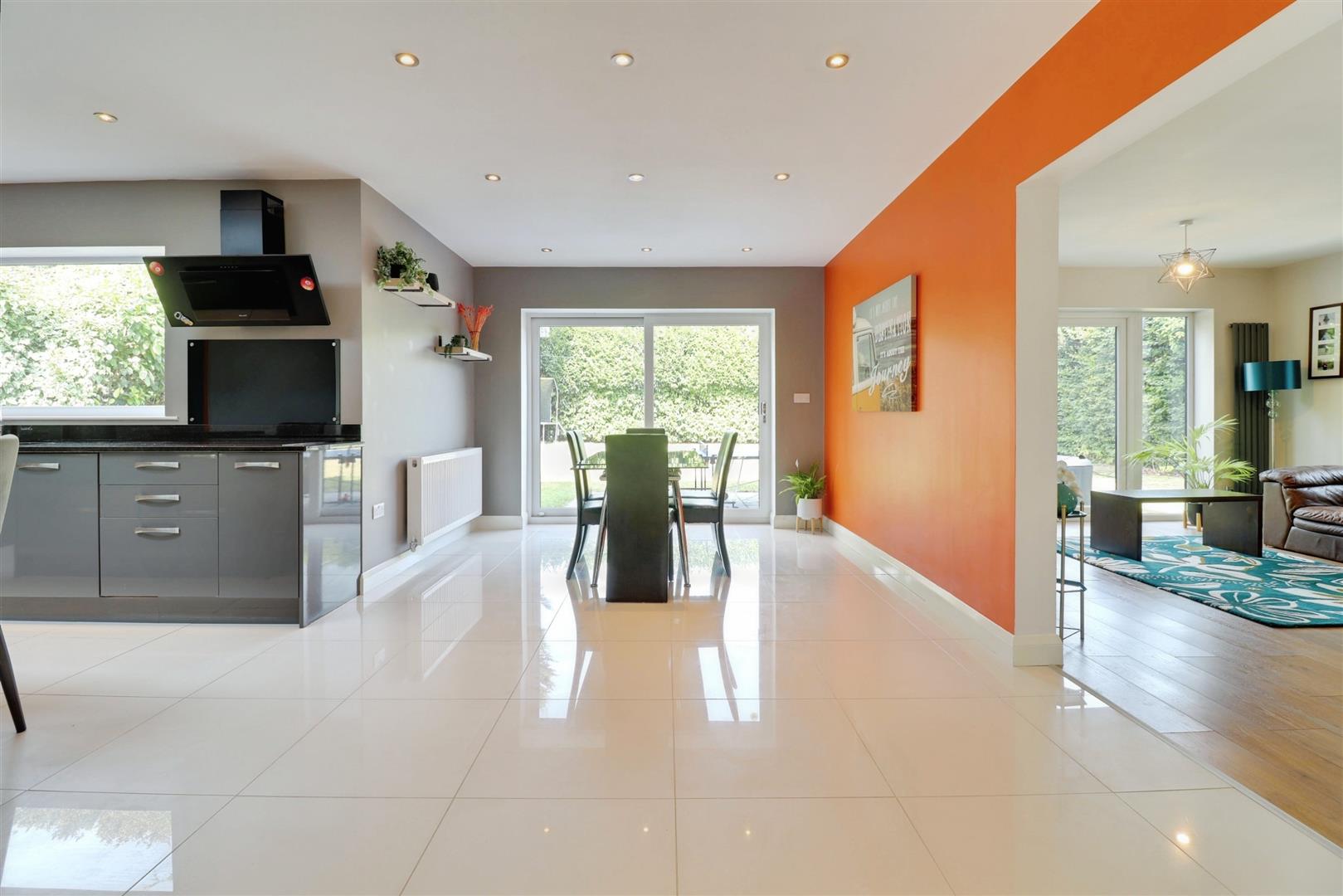 7 bedroom house for sale, Pikemere Road, Stoke-On-Trent, ST7, photo 5