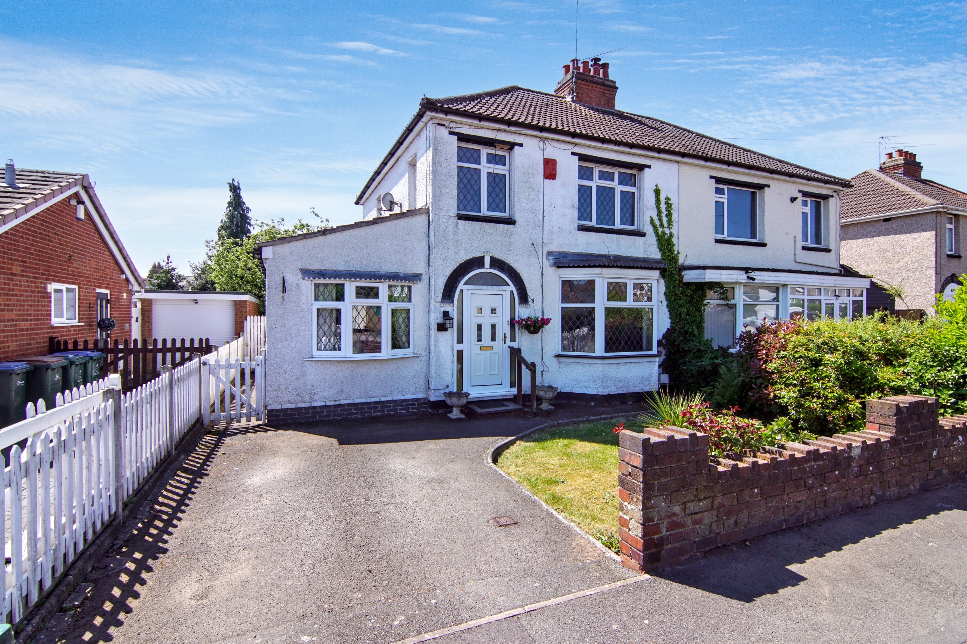 4 bedroom semi detached house for sale, Fir Tree Avenue, Coventry, CV4, photo 2