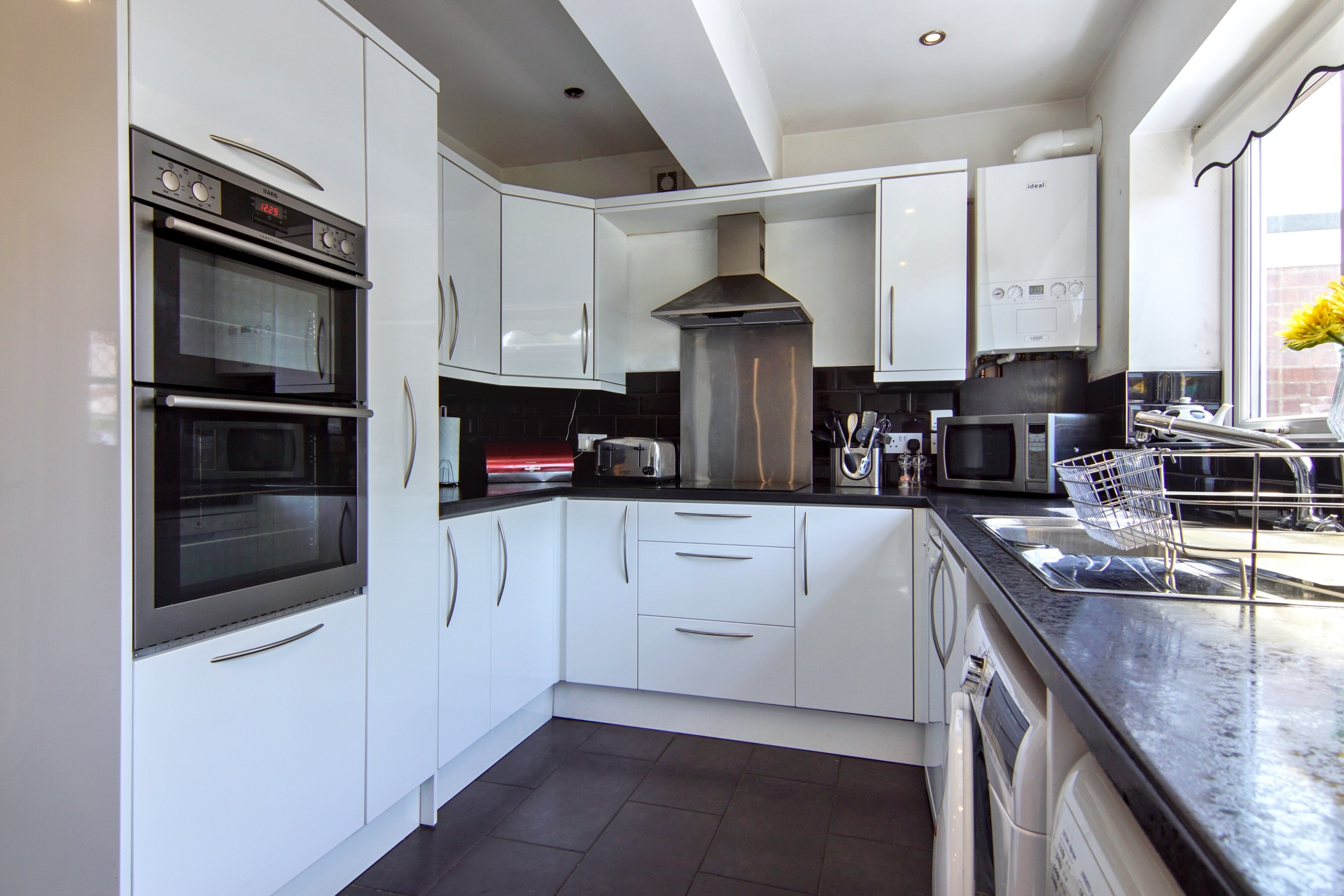 4 bedroom semi detached house for sale, Fir Tree Avenue, Coventry, CV4, photo 10 of 20