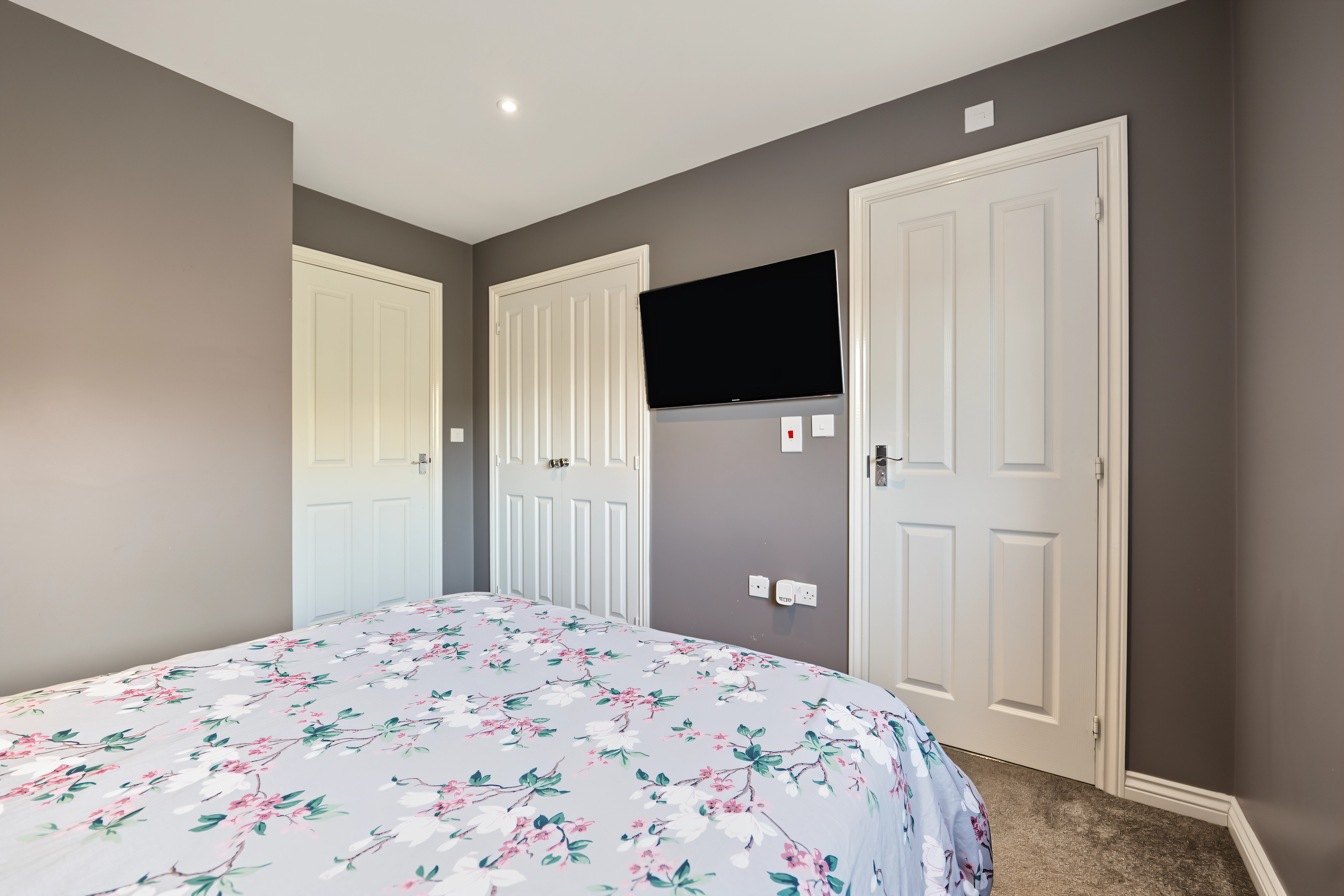 3 bedroom semi detached house for sale, Oakway Drive, Swadlincote, DE11, photo 8 of 20