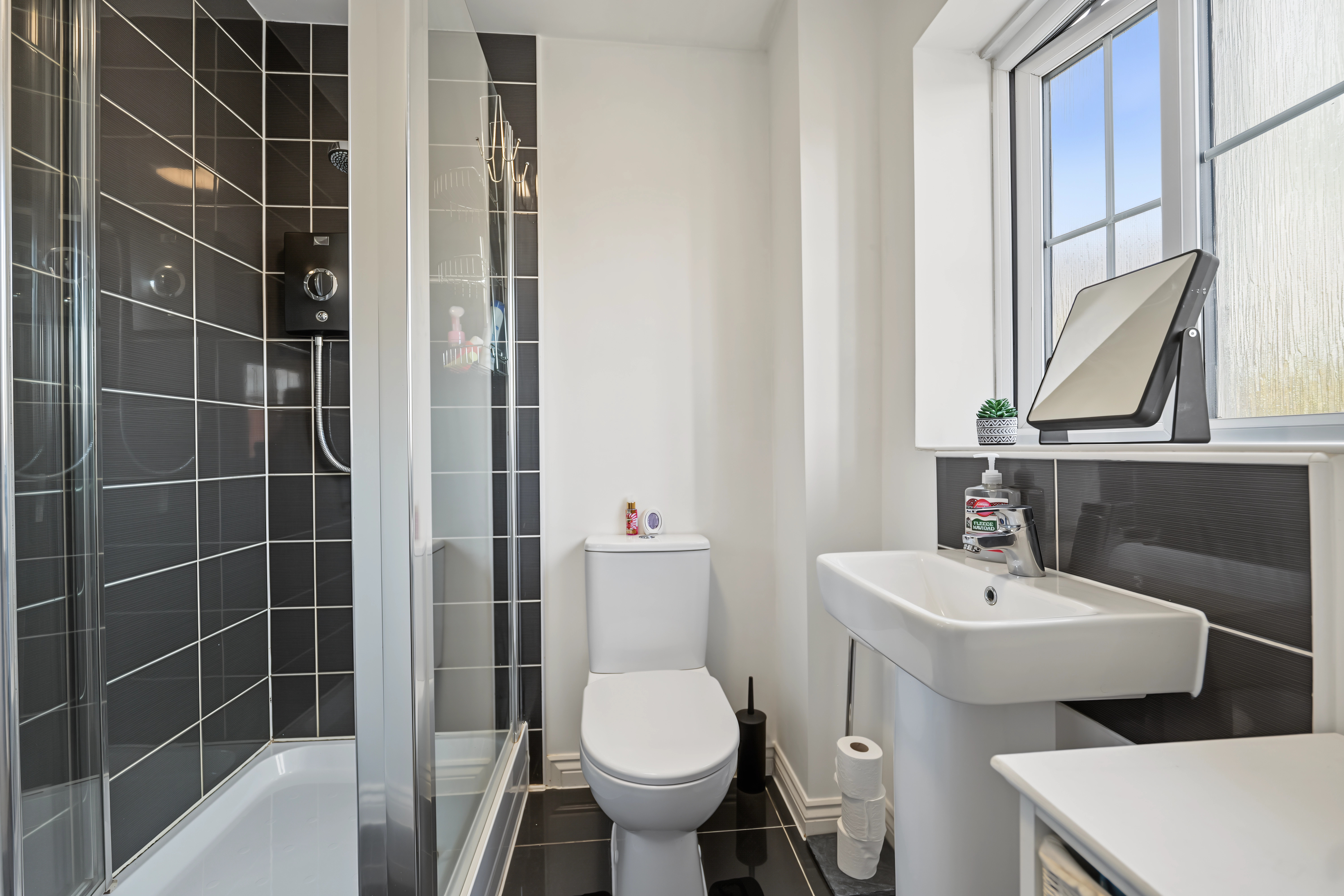 3 bedroom semi detached house for sale, Oakway Drive, Swadlincote, DE11, photo 10 of 20