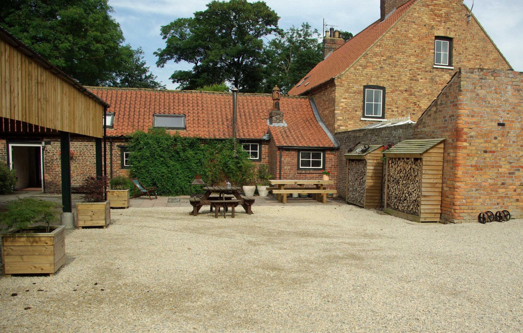 6 bedroom detached house for sale, Dale Farm House Bartindale Road, Filey, YO14