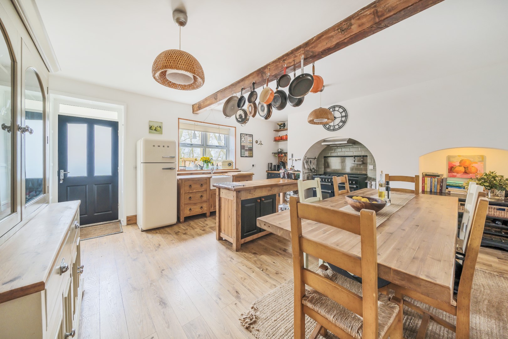 6 bedroom detached house for sale, Dale Farm House Bartindale Road, Filey, YO14