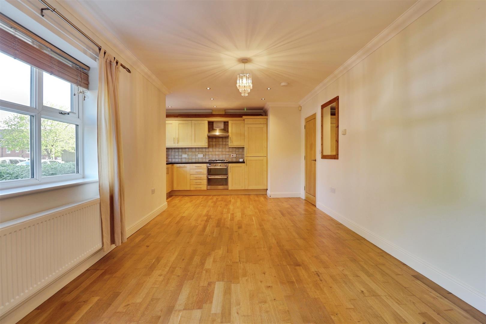 2 bedroom flat for sale, The Mill, Newcastle, ST5, photo 3