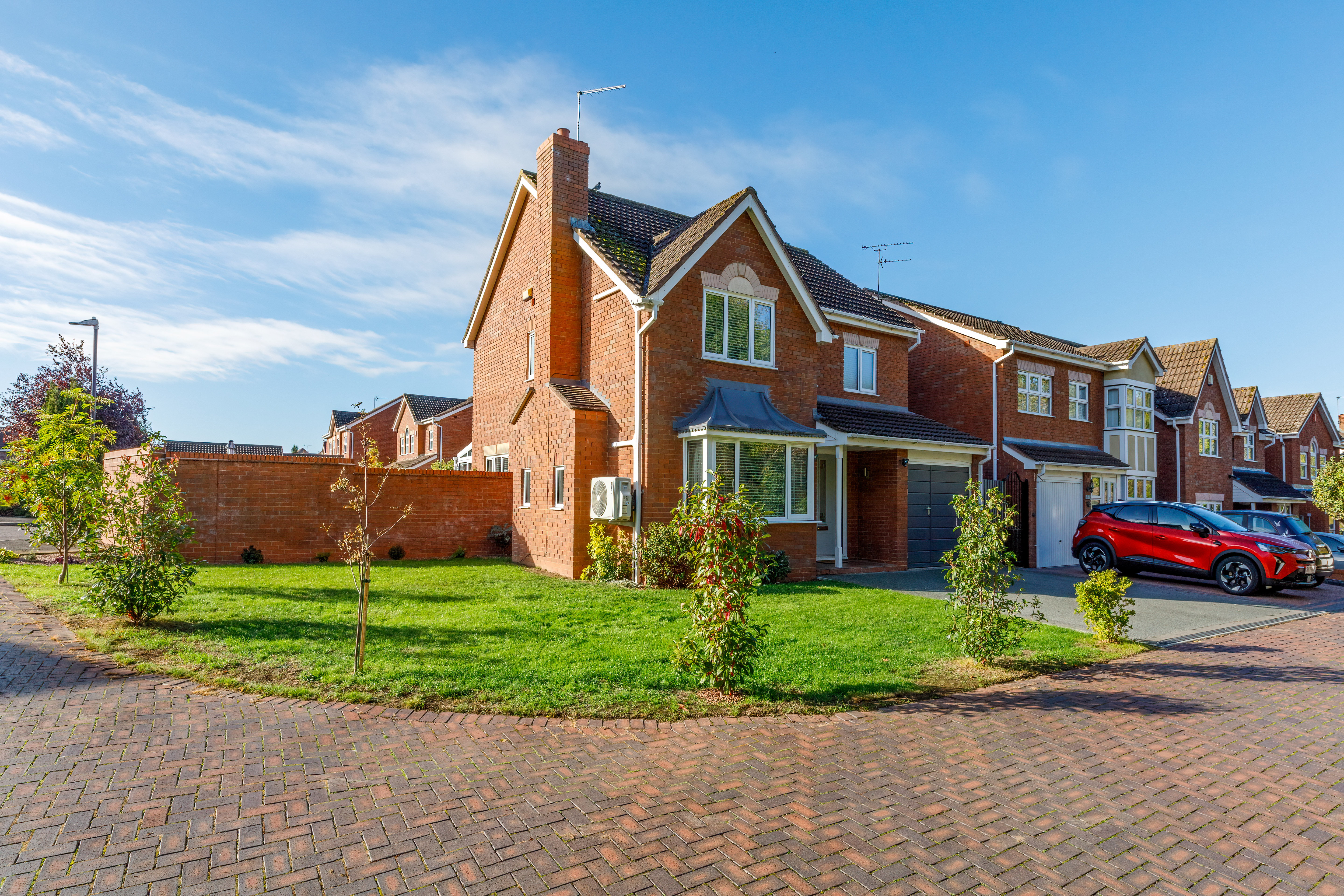 4 bedroom detached house for sale, Oberon Close, Warwick, CV34