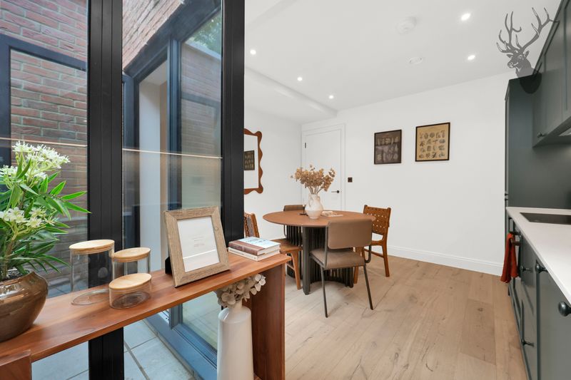 3 bedroom terraced house for sale, Morris Road, London, E14, photo 11 of 20